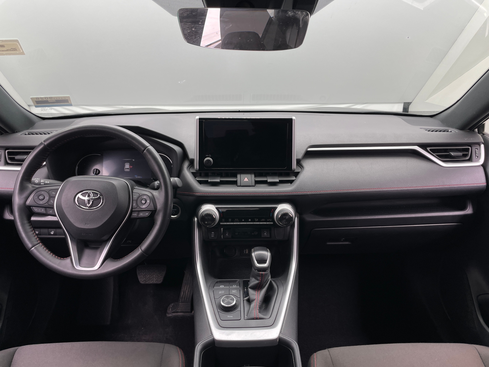 Thumbnail: 2024 Toyota RAV4 - 3
