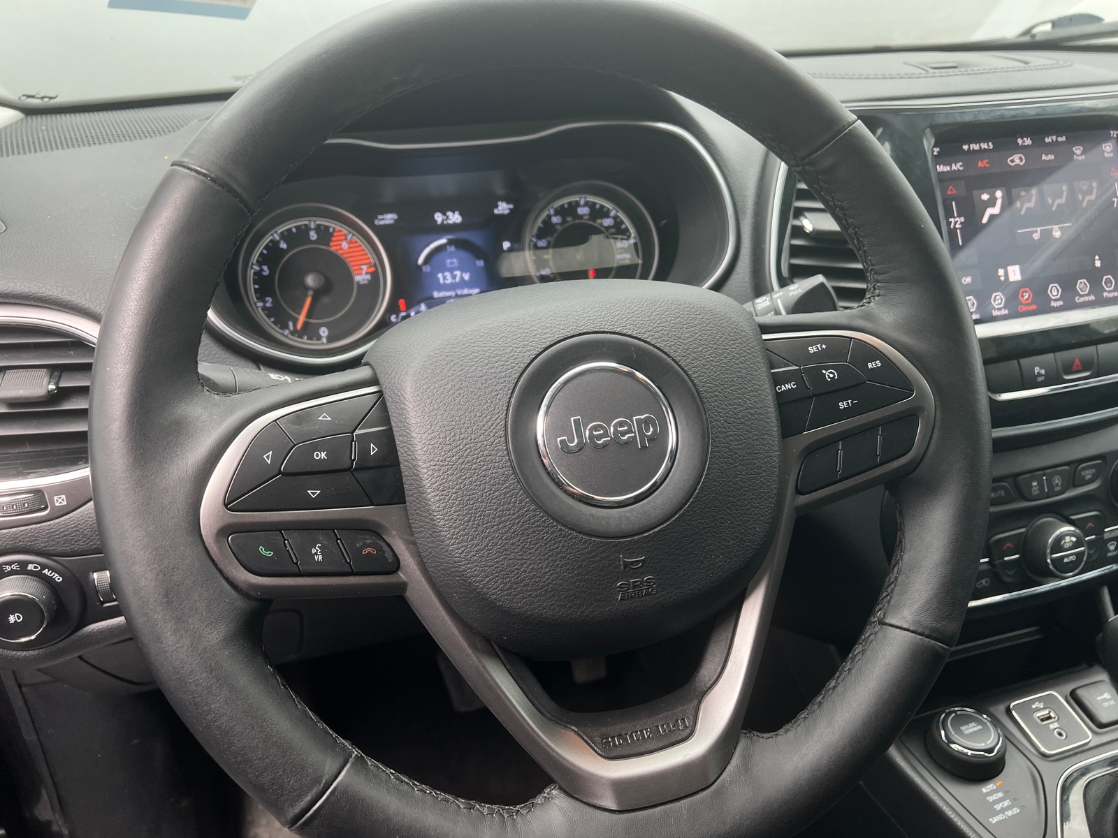 Thumbnail: 2019 Jeep Cherokee - 4