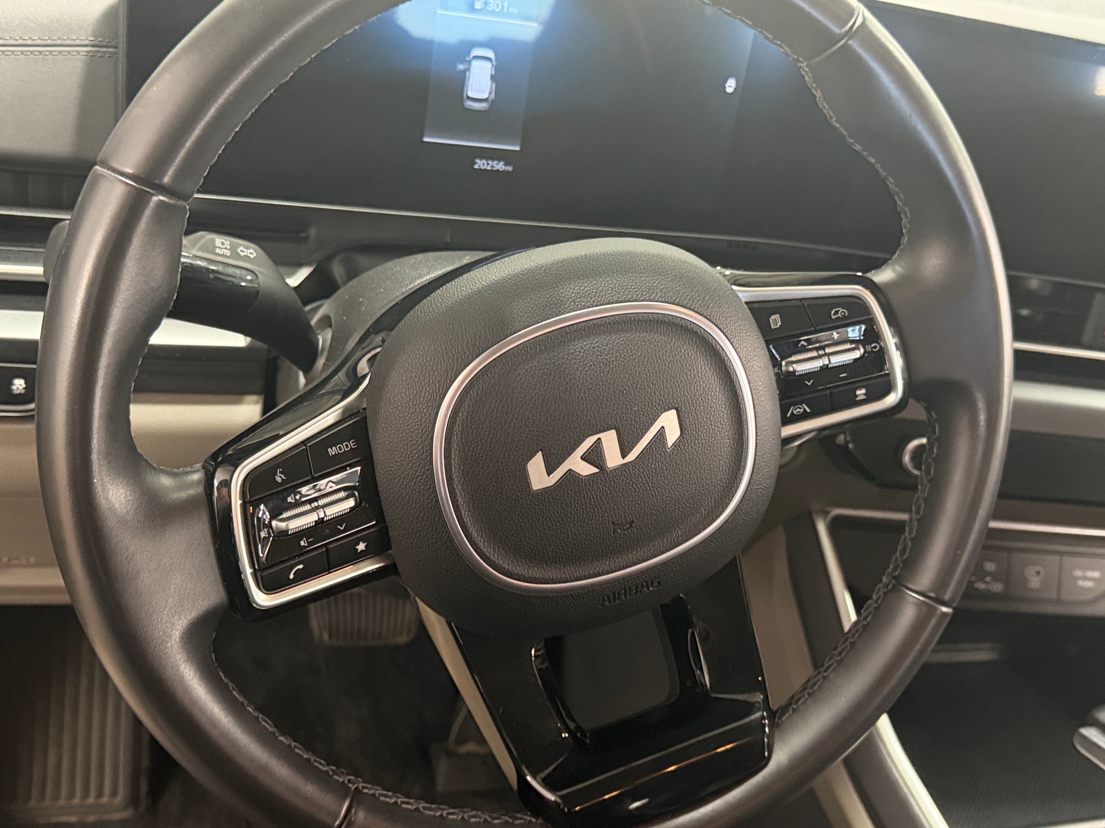 Thumbnail: 2026 Kia Carnival - 4