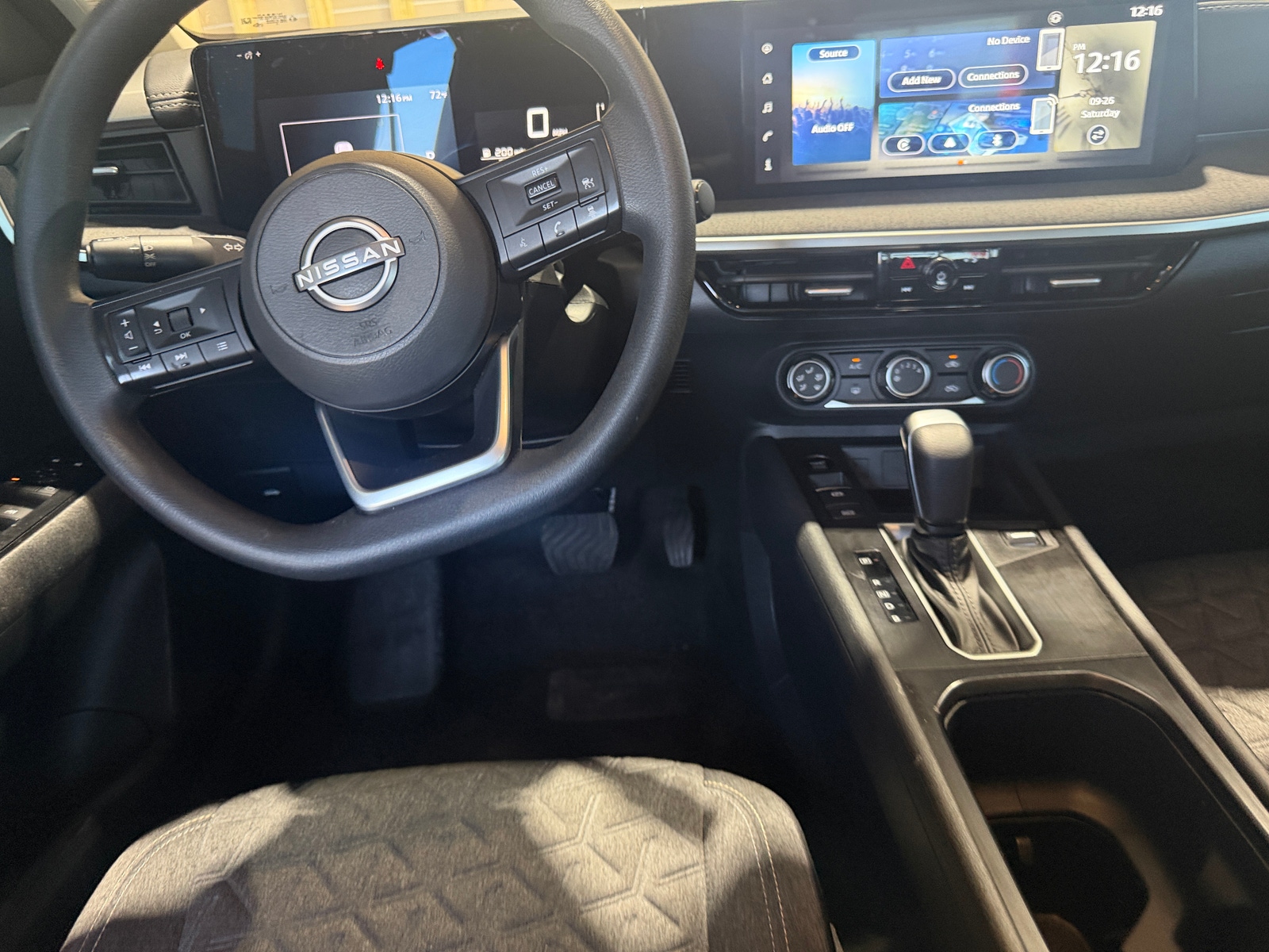 Thumbnail: 2025 Nissan Kicks - 5