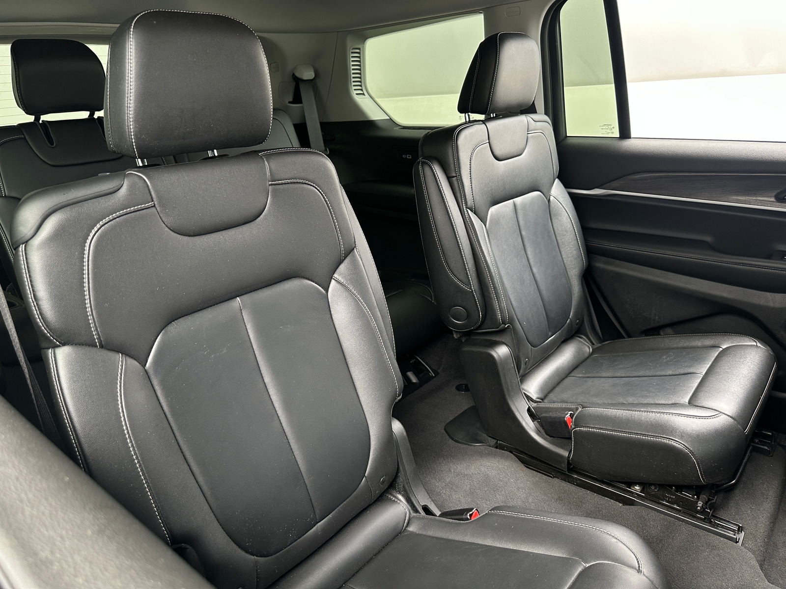 Thumbnail: 2021 Jeep Grand Cherokee L - 5