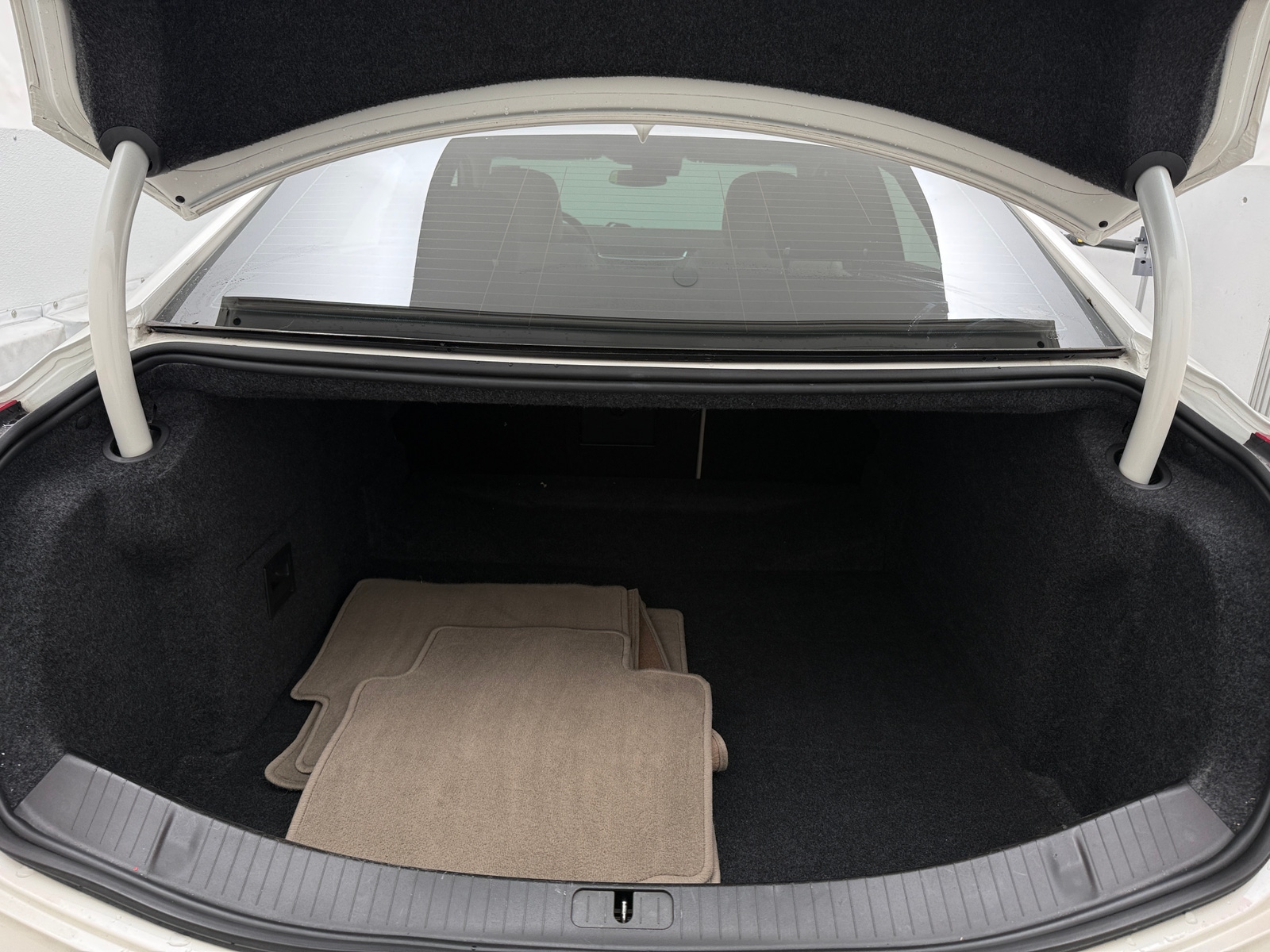 Thumbnail: 2015 Cadillac XTS - 6
