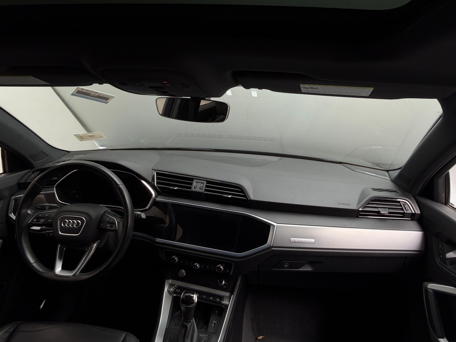 Thumbnail: 2020 Audi Q3 - 2
