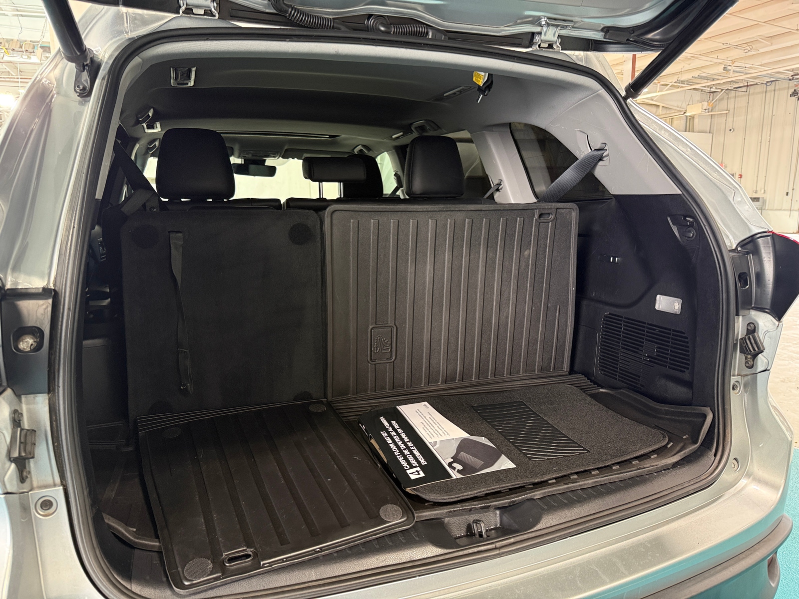 Thumbnail: 2019 Toyota Highlander - 6