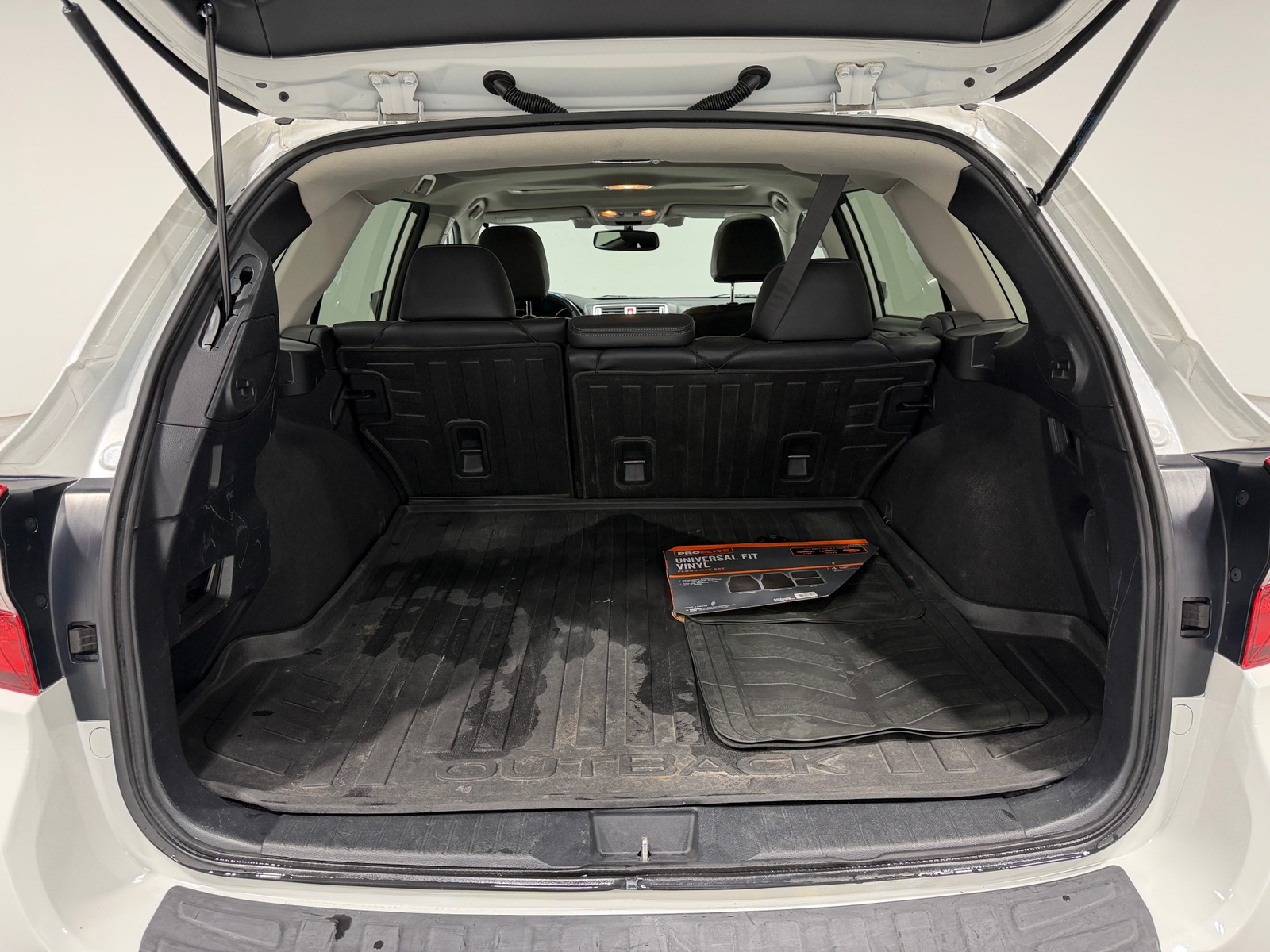 Thumbnail: 2015 Subaru Outback - 6