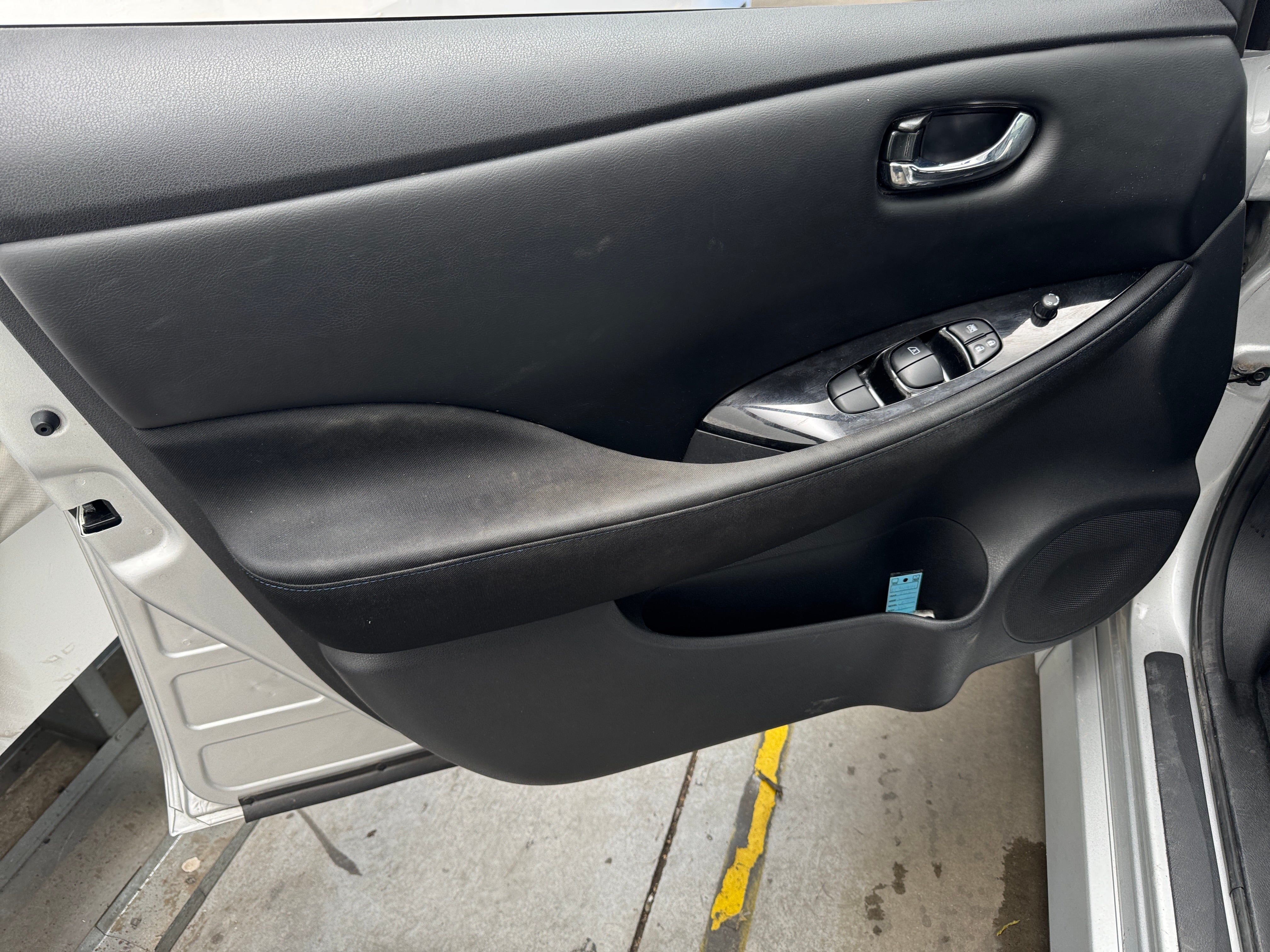 Used 2020 Nissan Leaf SV with VIN 1N4AZ1CP6LC310994 for sale in Auburn, WA