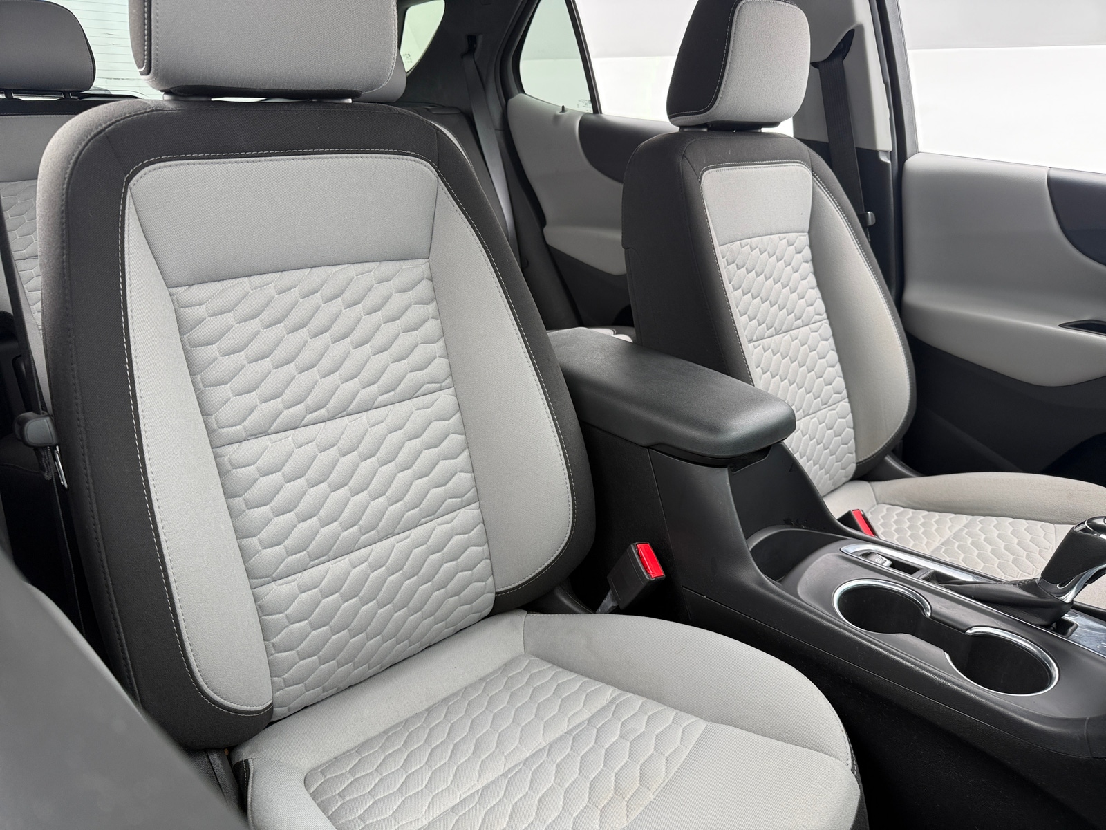 Thumbnail: 2021 Chevrolet Equinox - 2