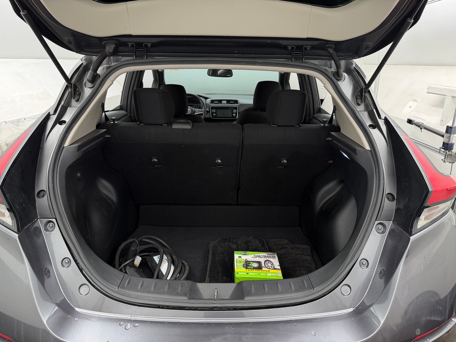 Thumbnail: 2018 Nissan Leaf - 7