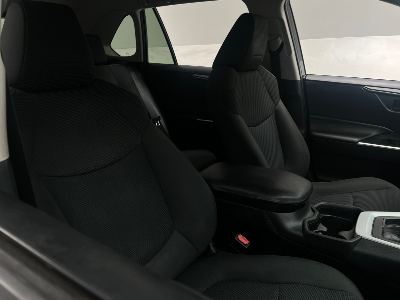 Thumbnail: 2021 Toyota RAV4 - 2