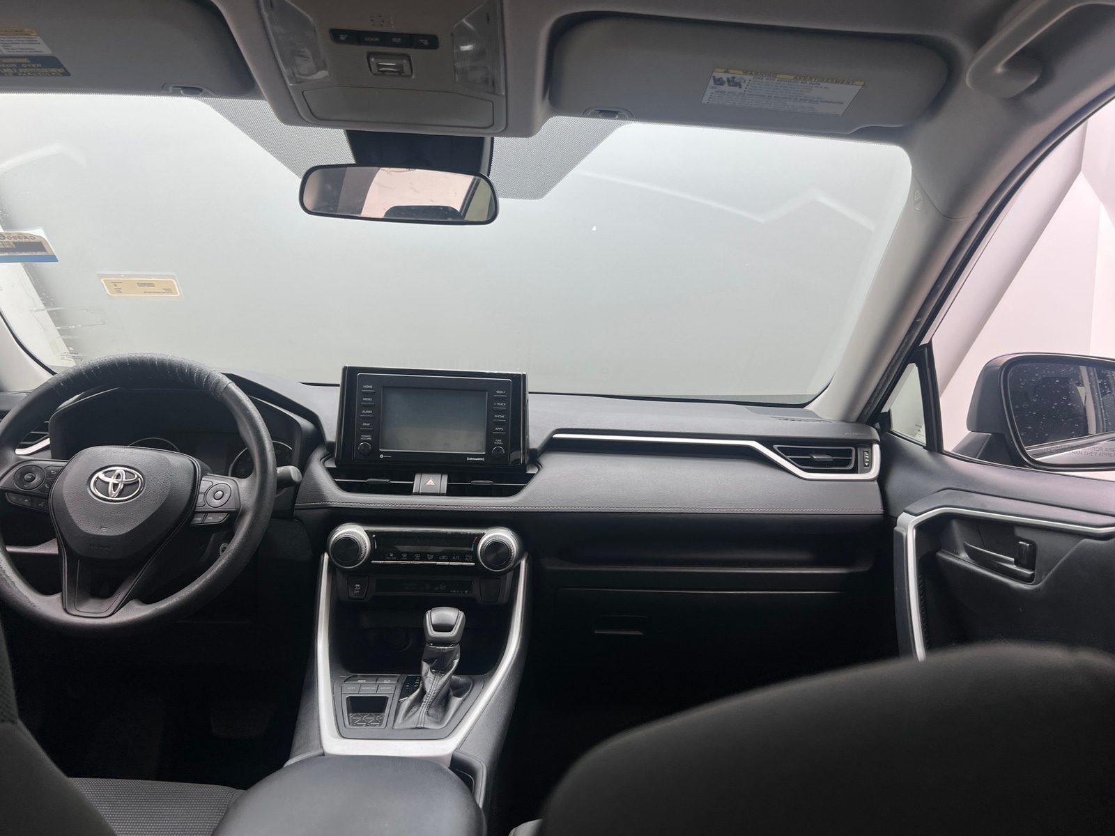 Thumbnail: 2021 Toyota RAV4 - 3
