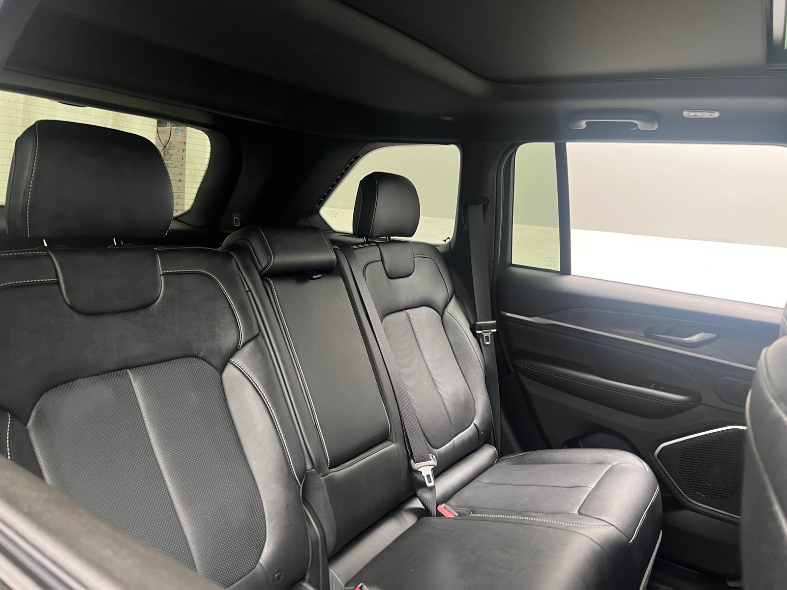Thumbnail: 2026 Jeep Grand Cherokee - 5