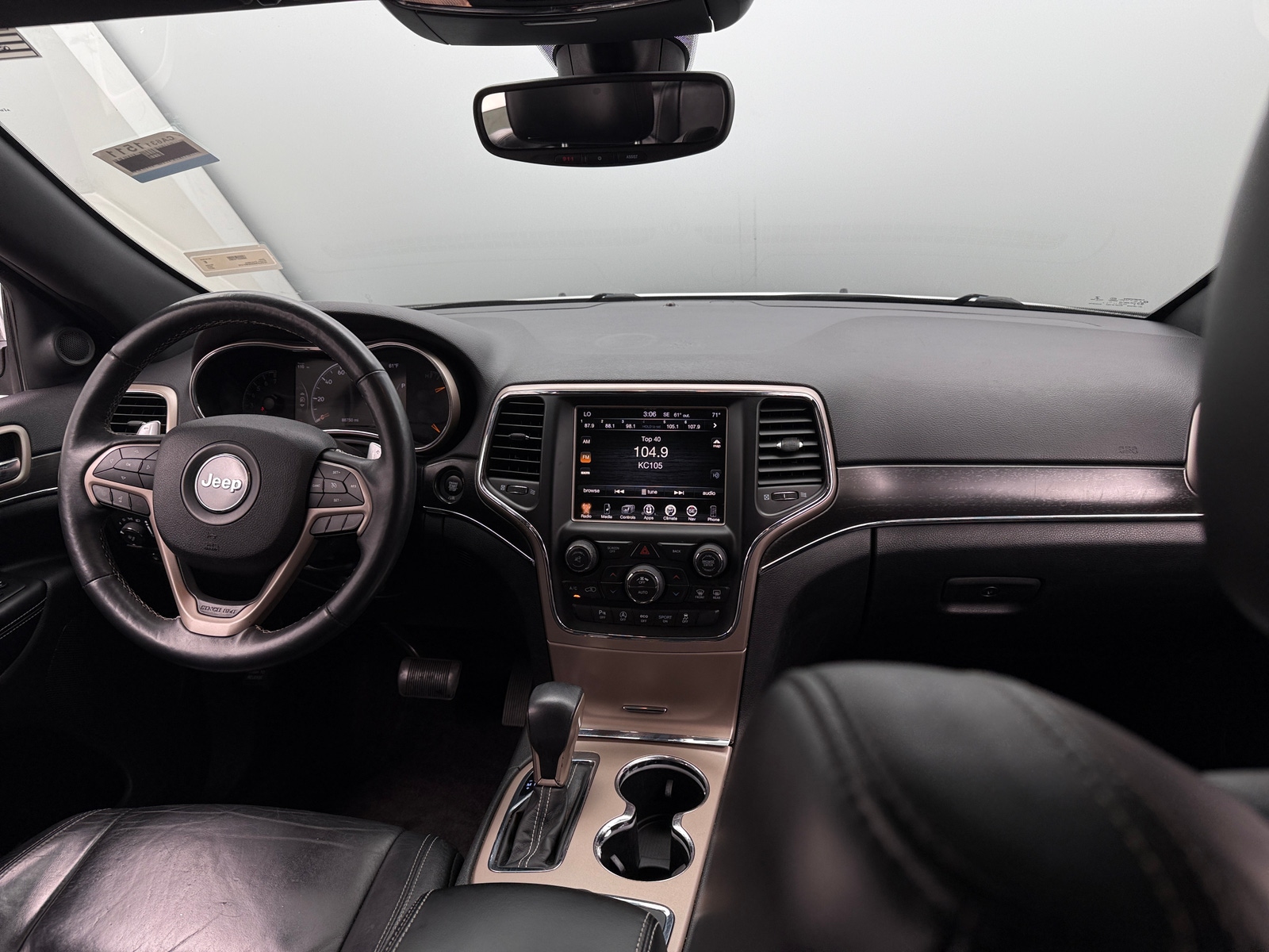 Thumbnail: 2017 Jeep Grand Cherokee - 2