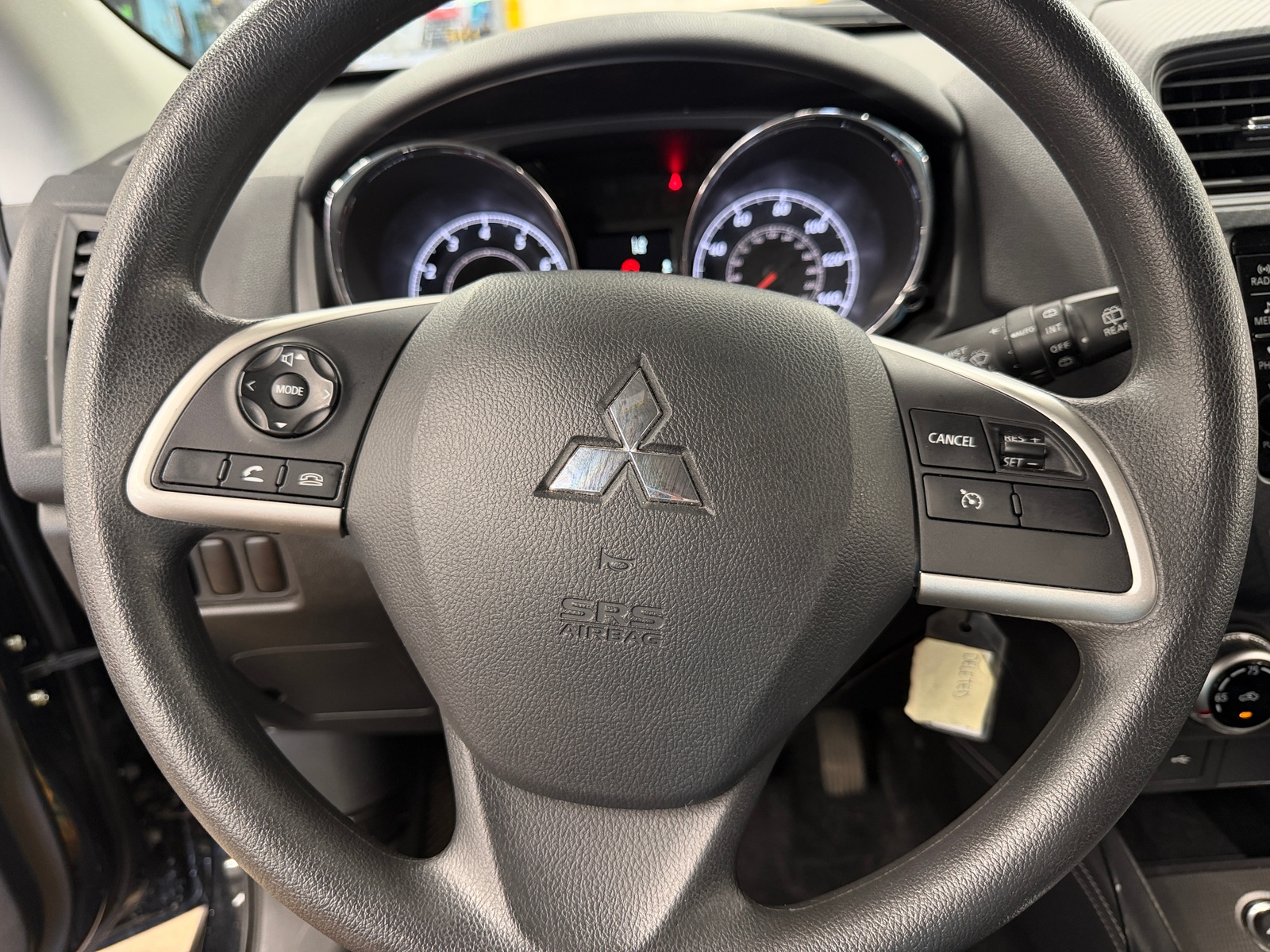 Thumbnail: 2024 Mitsubishi Outlander Sport - 5