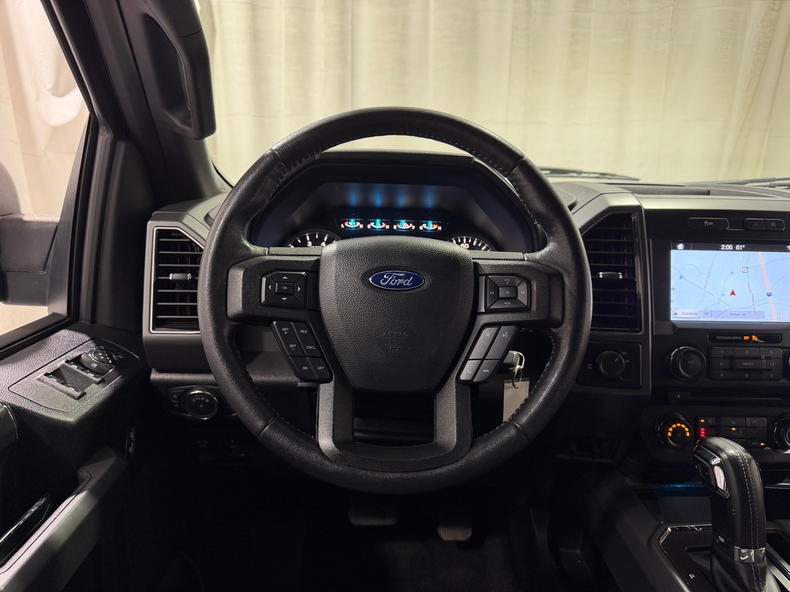 Thumbnail: 2018 Ford Econoline - 5