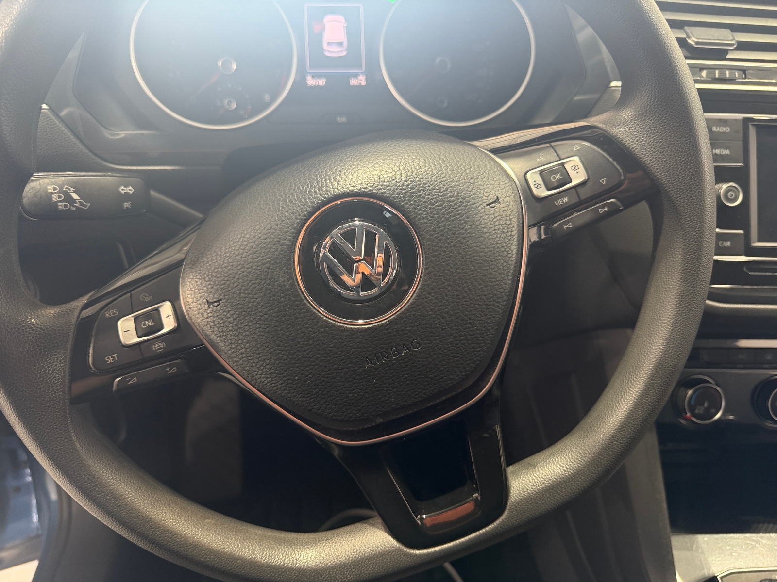 Thumbnail: 2019 Volkswagen Tiguan - 5