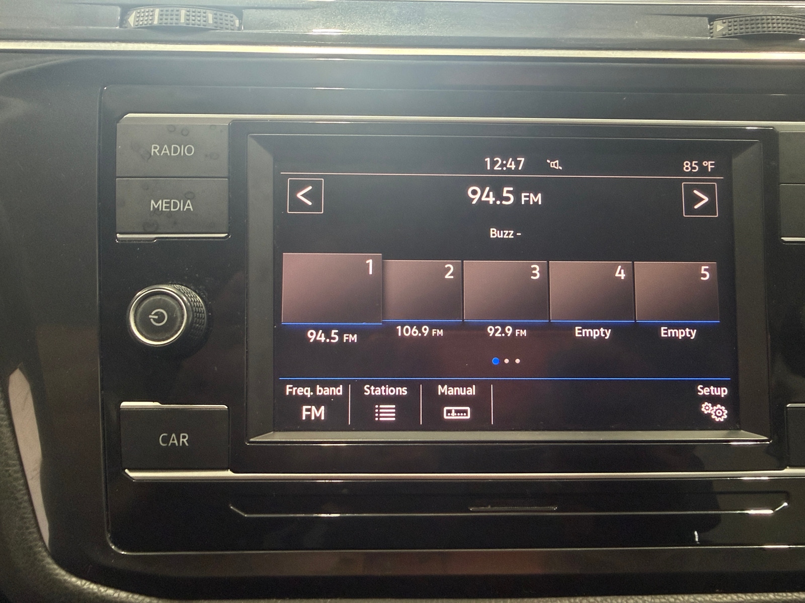 Thumbnail: 2019 Volkswagen Tiguan - 4