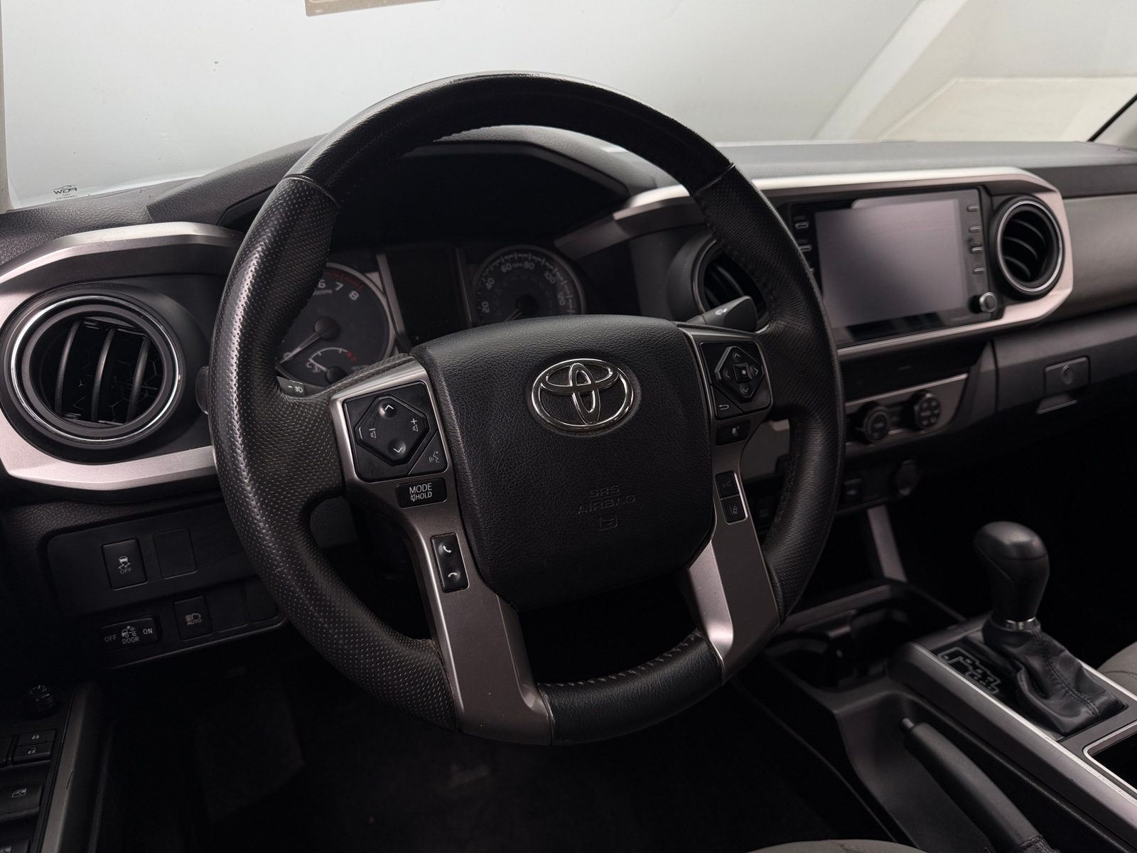 Thumbnail: 2022 Toyota Tacoma - 5