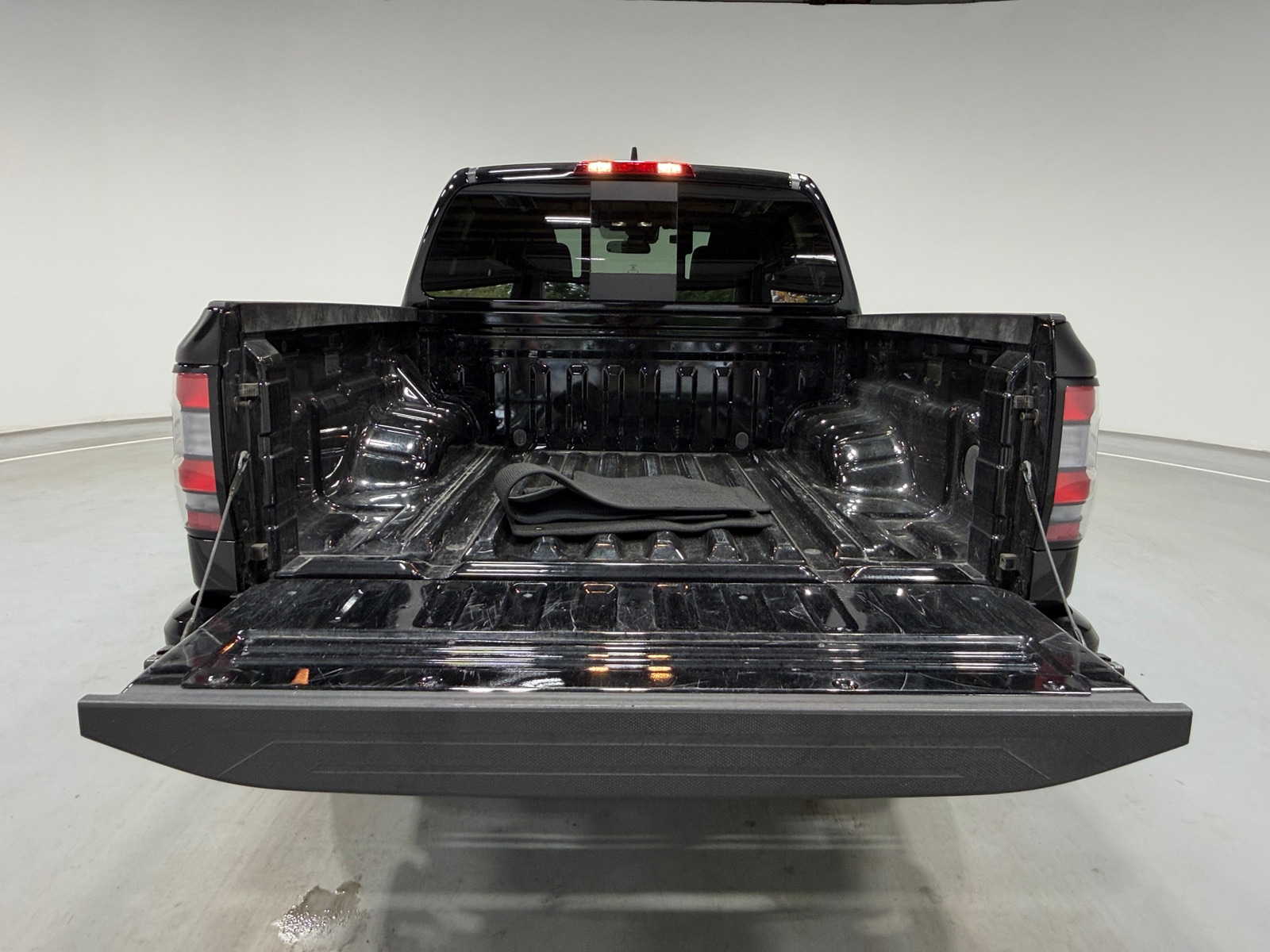 Thumbnail: 2026 Nissan Frontier - 7
