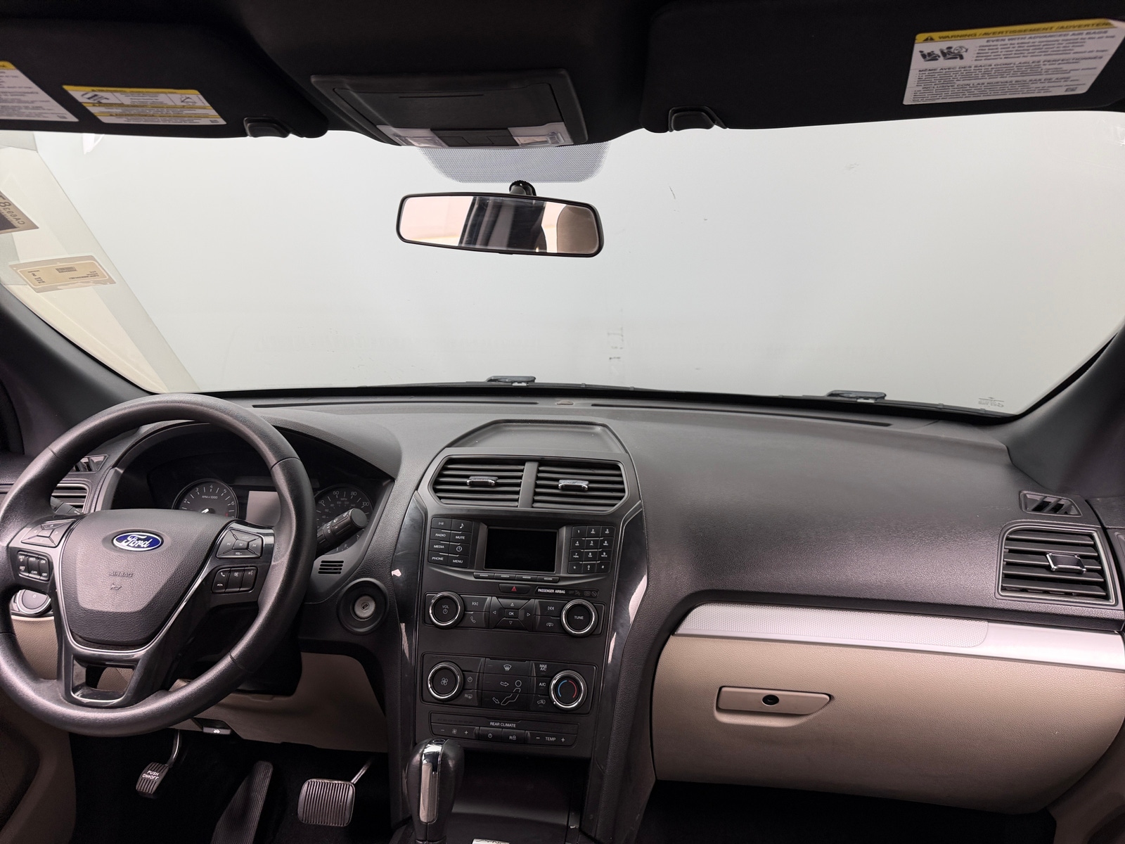 Thumbnail: 2019 Ford Explorer - 3