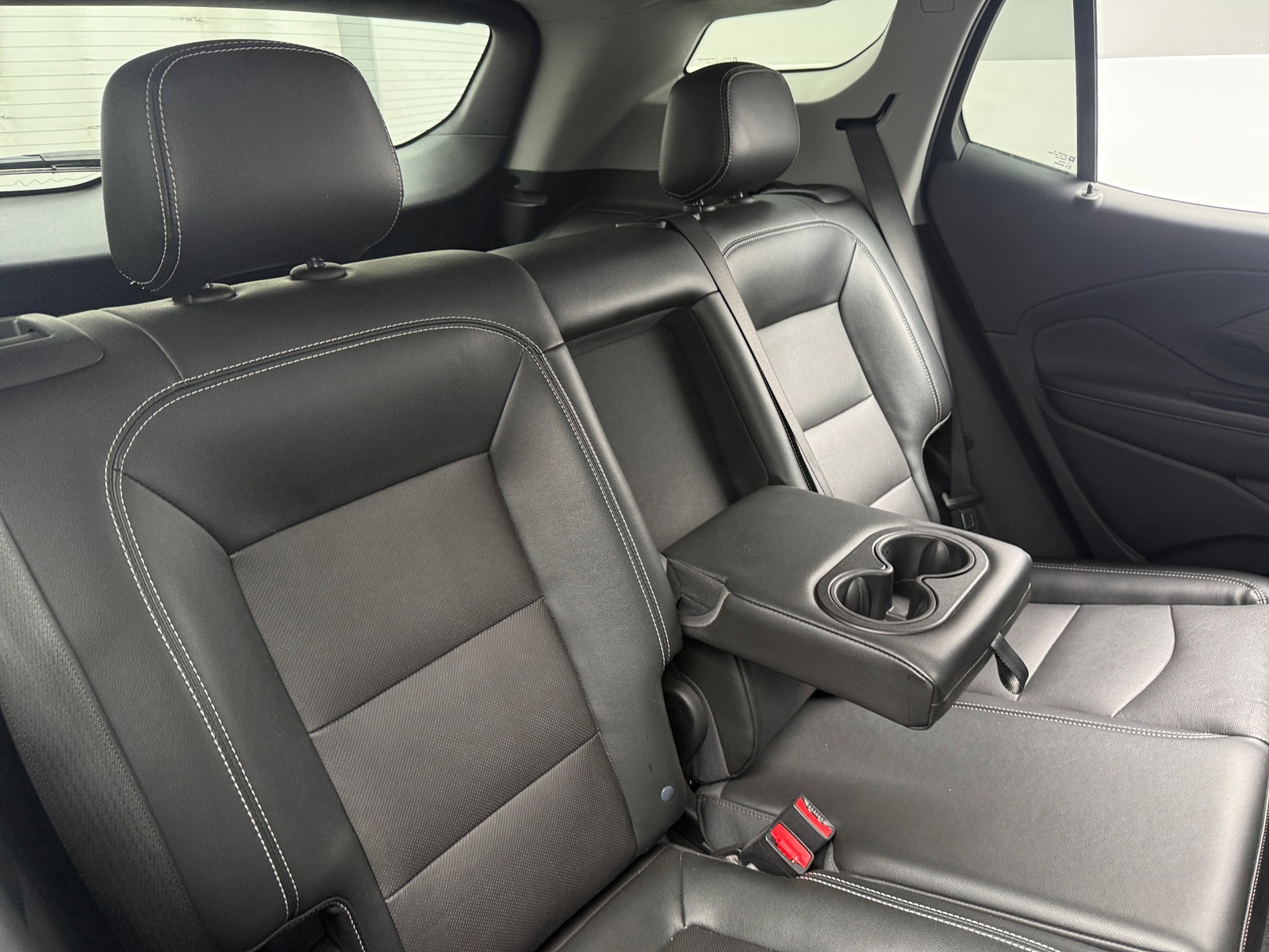 Thumbnail: 2022 GMC Terrain - 5