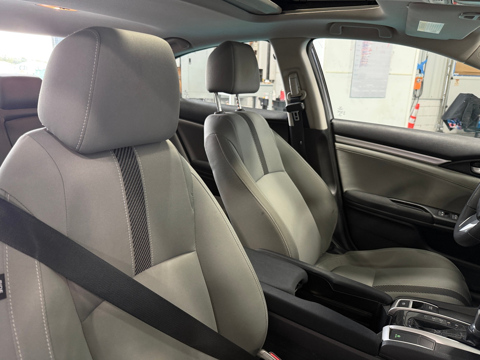 Thumbnail: 2016 Honda Civic - 2