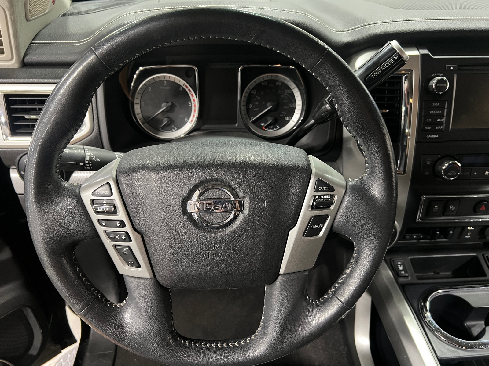 Thumbnail: 2016 Nissan Titan - 4