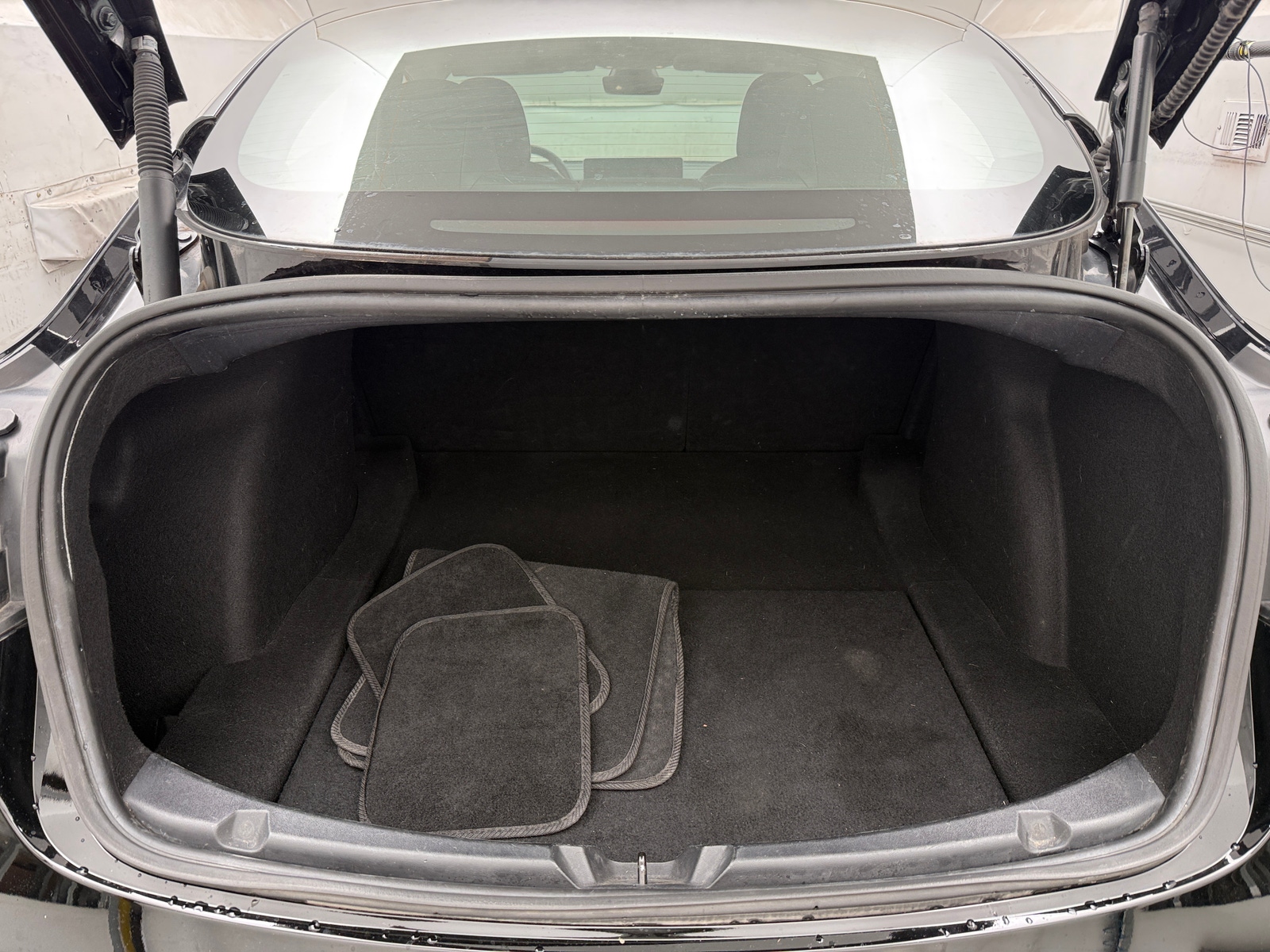 Thumbnail: 2022 Tesla Model 3 - 6