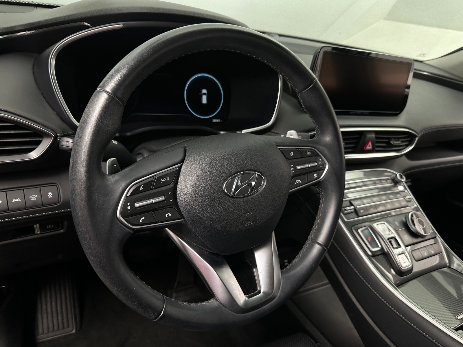 Thumbnail: 2023 Hyundai Santa Fe - 4