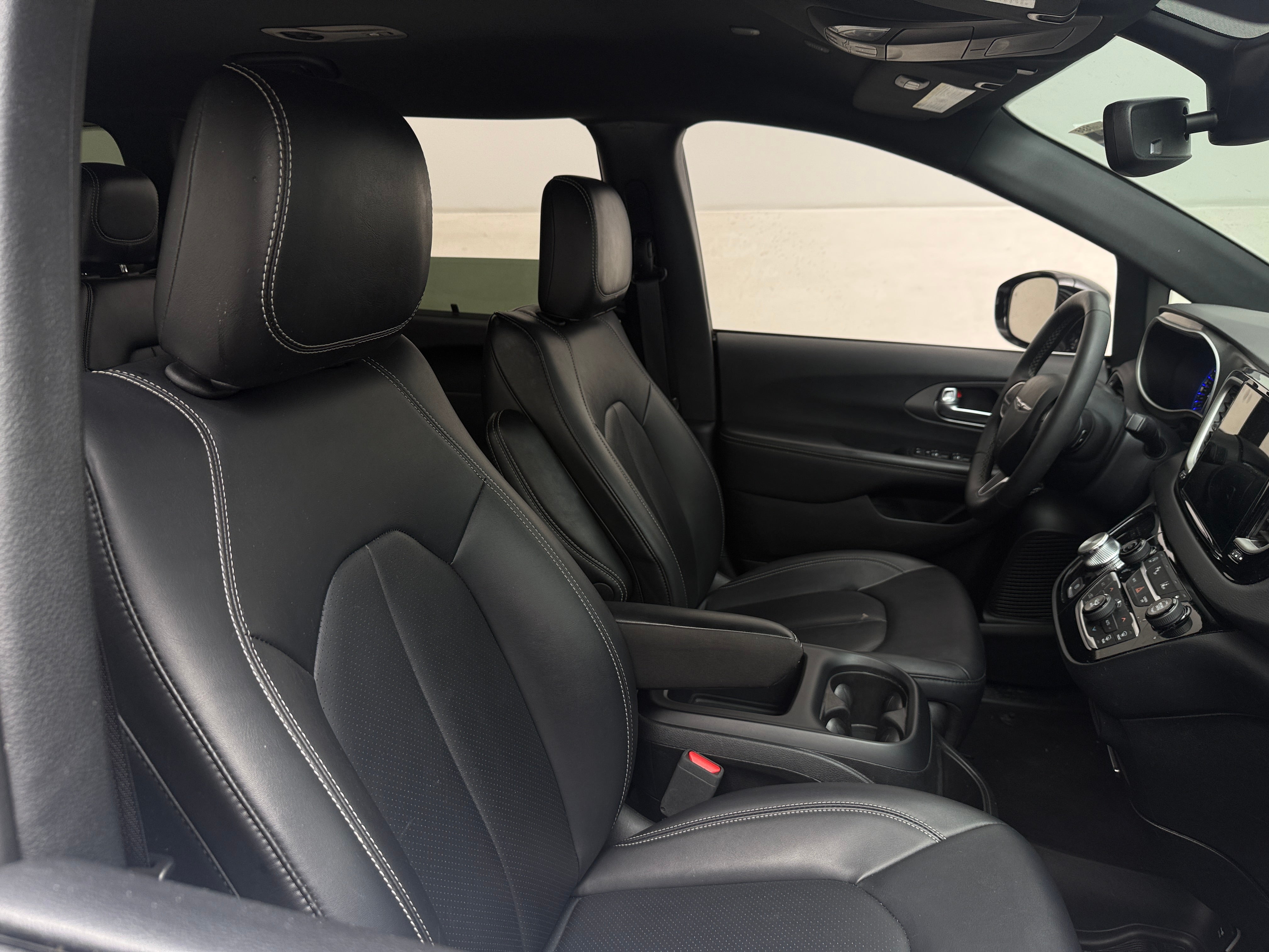 2025 Chrysler Pacifica