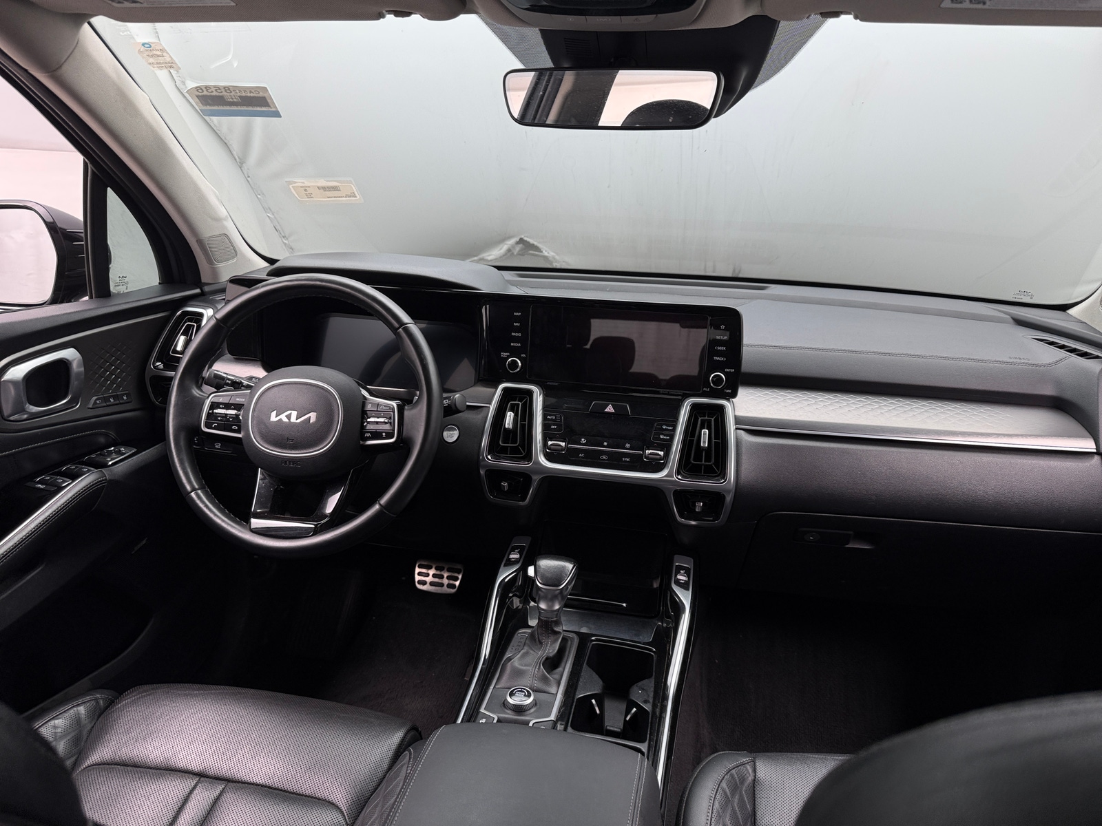 Thumbnail: 2022 Kia Sorento - 2
