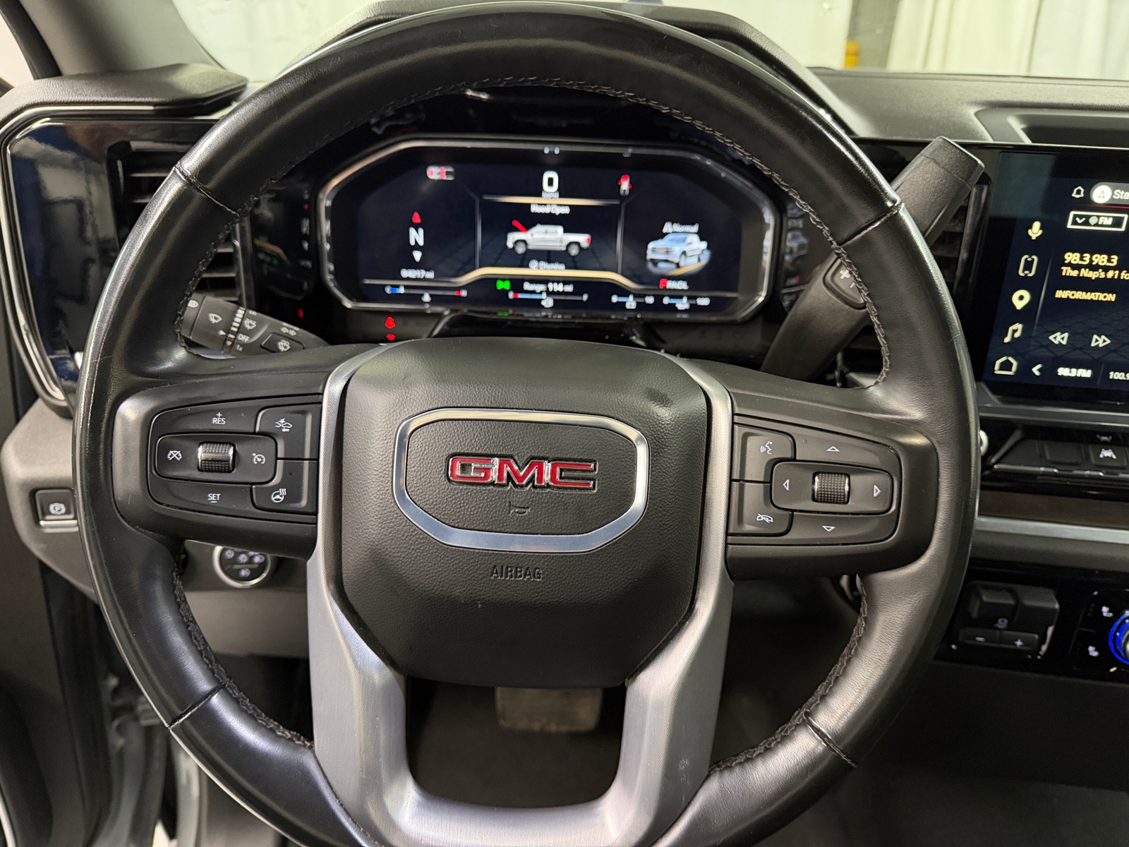 Thumbnail: 2025 GMC Sierra 1500 - 4