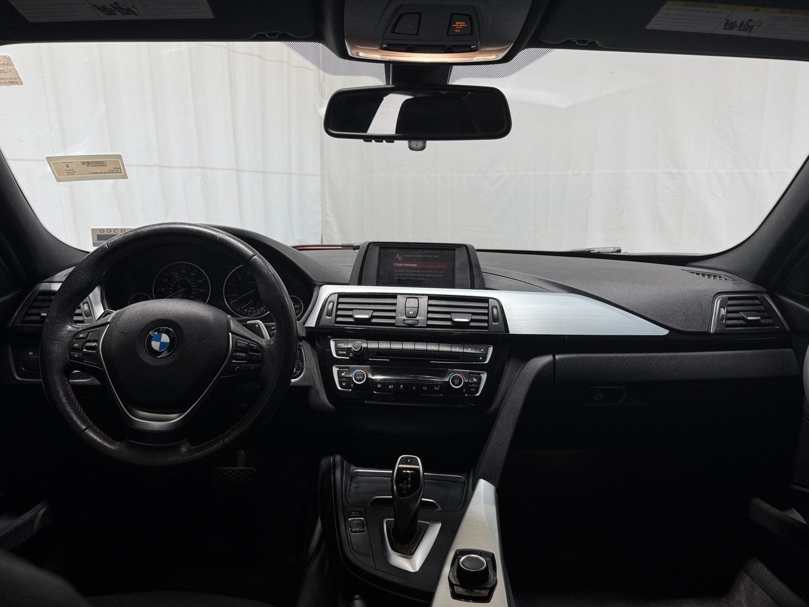 Thumbnail: 2018 BMW 3 Series - 3