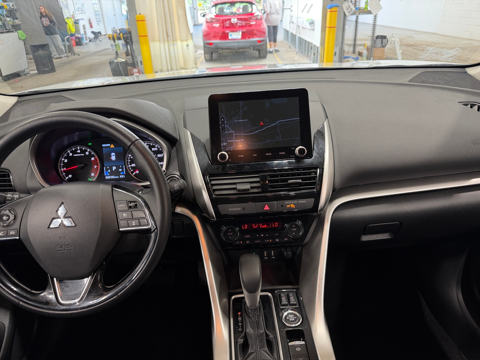 Thumbnail: 2025 Mitsubishi Eclipse Cross - 2