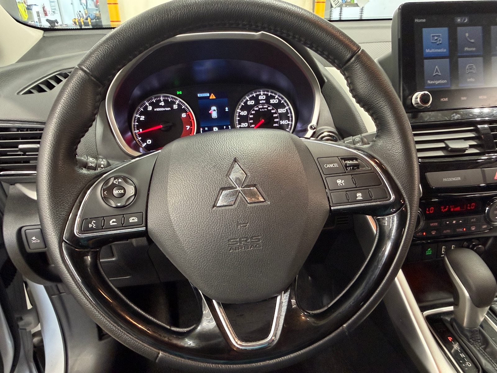 Thumbnail: 2025 Mitsubishi Eclipse Cross - 4