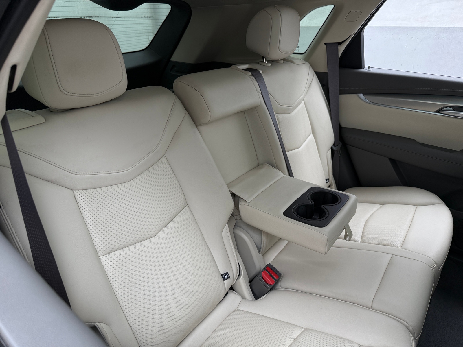 Thumbnail: 2022 Cadillac XT5 - 5