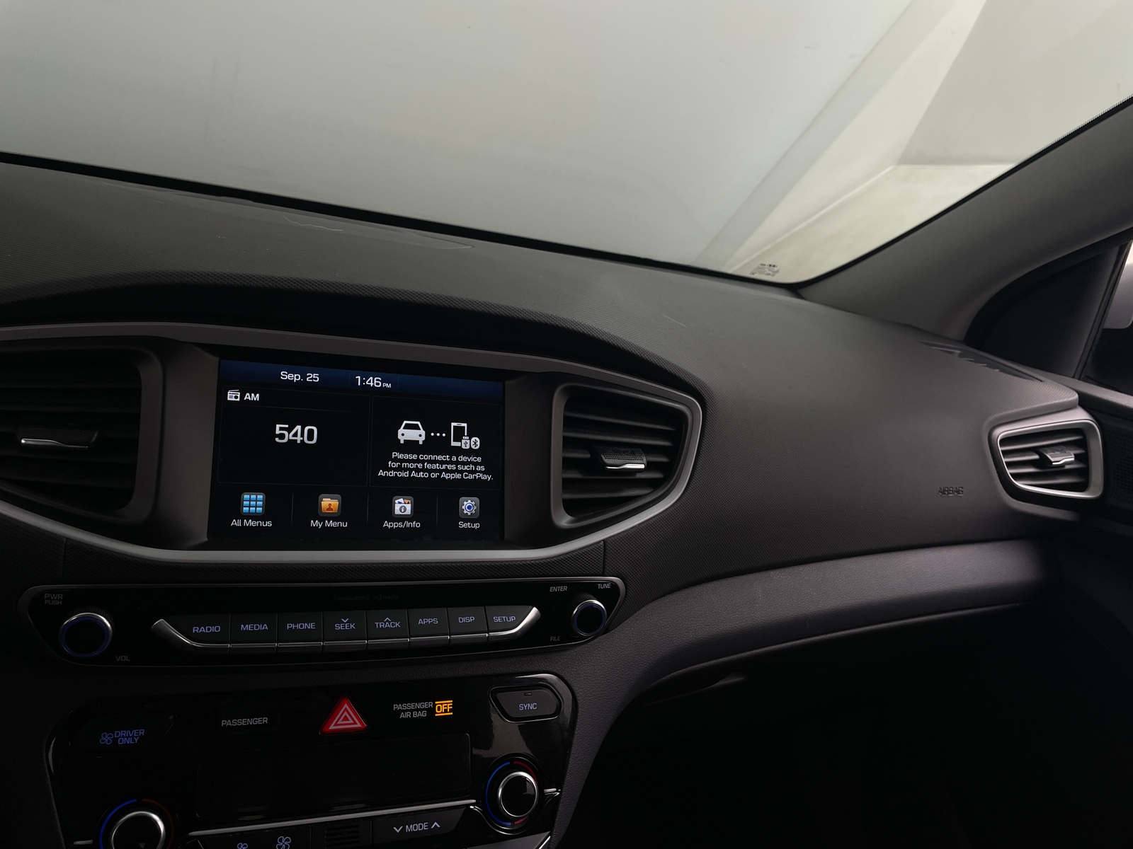 Thumbnail: 2018 Hyundai Ioniq - 4