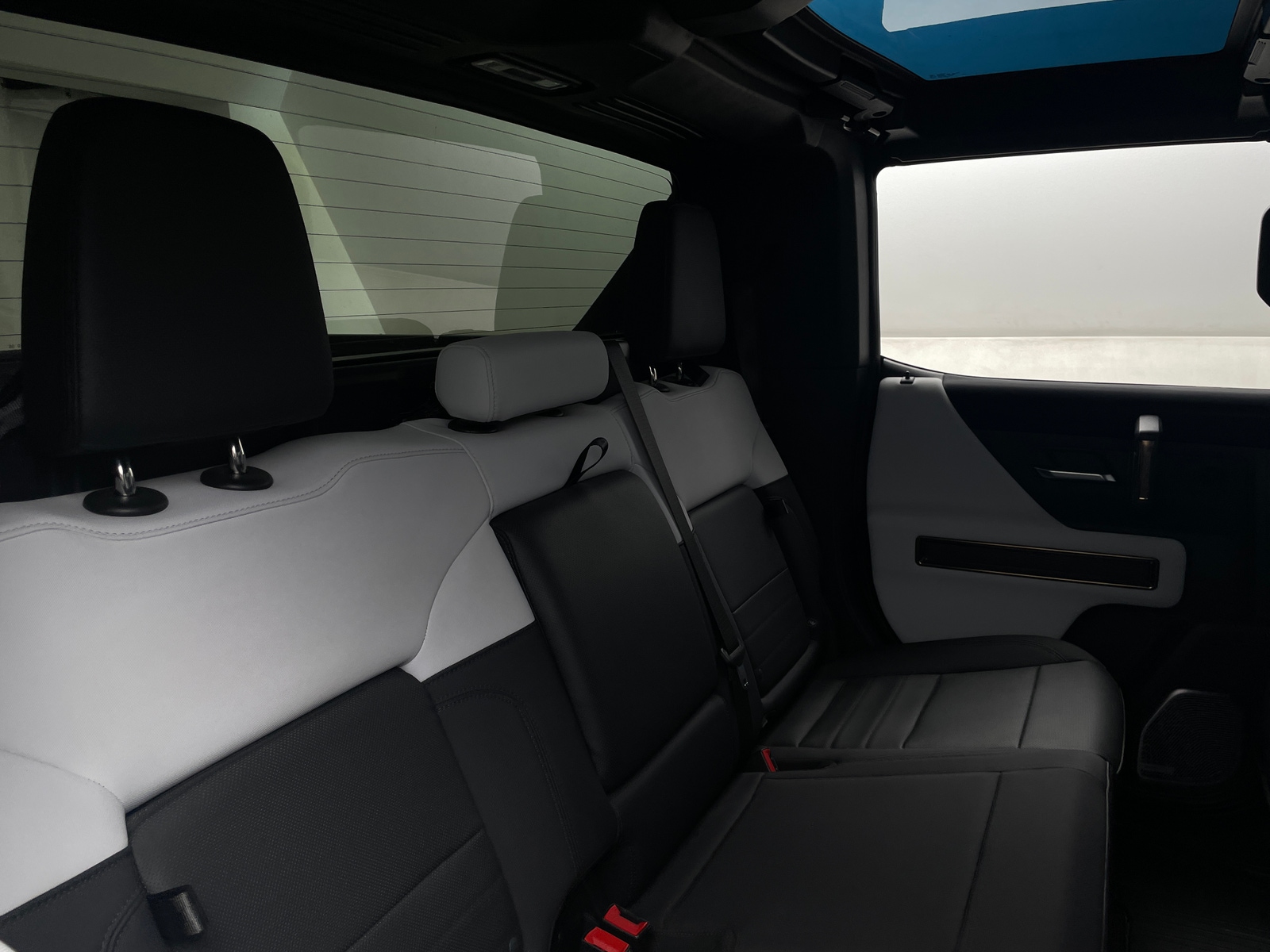 Thumbnail: 2023 GMC Hummer EV - 5