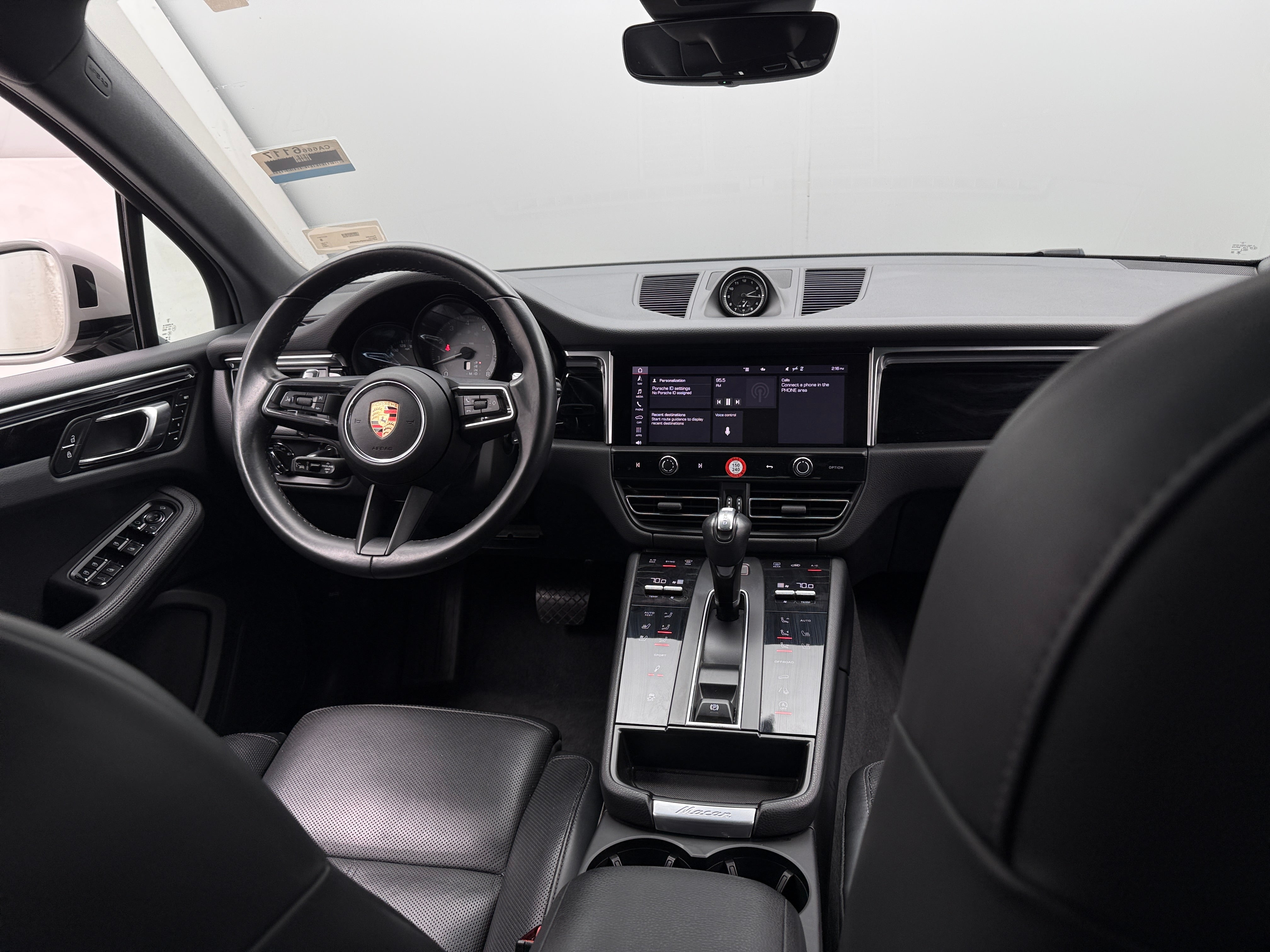 2023 Porsche Macan