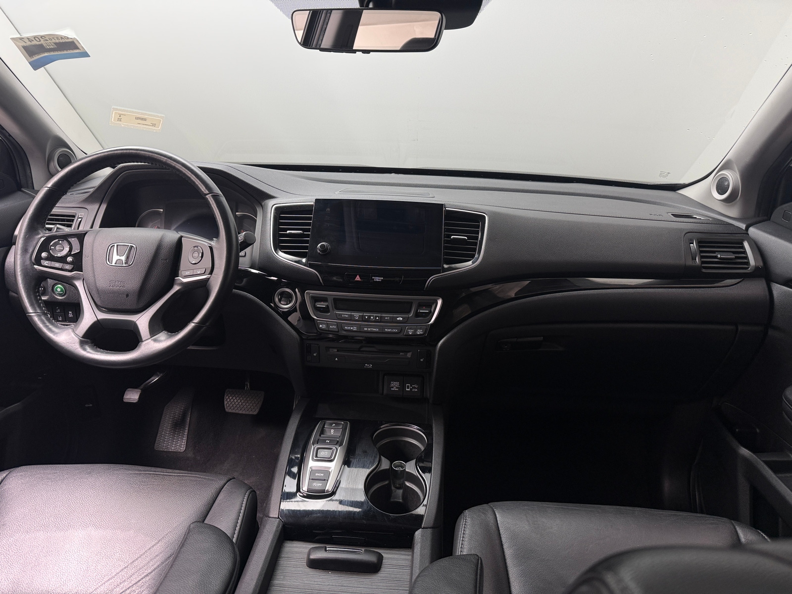 Thumbnail: 2019 Honda Pilot - 3