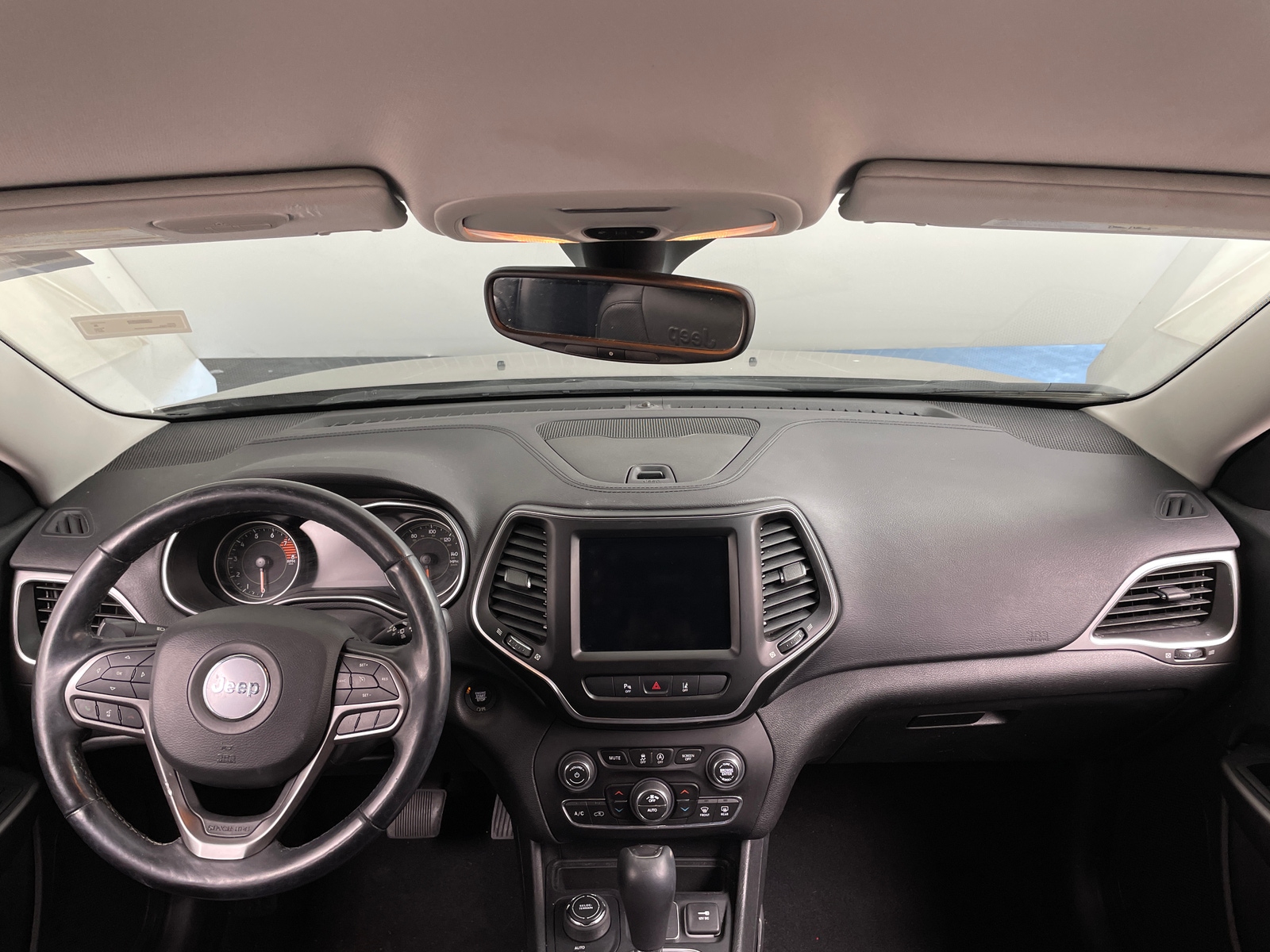 Thumbnail: 2021 Jeep Cherokee - 2