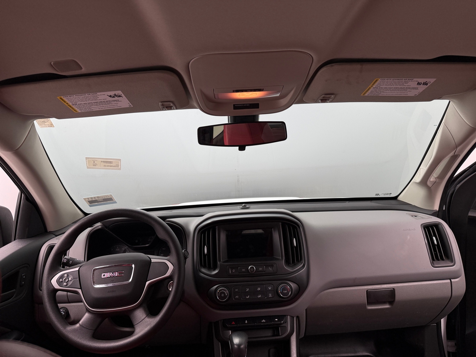 Thumbnail: 2022 GMC Canyon - 3