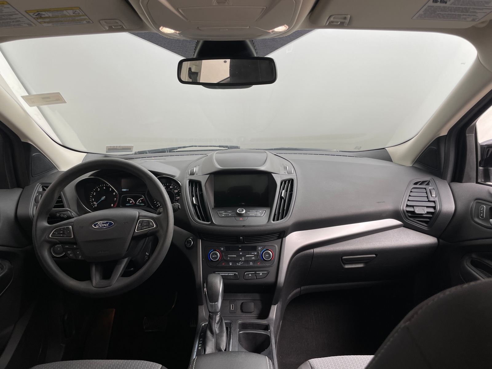 Thumbnail: 2019 Ford Escape - 3