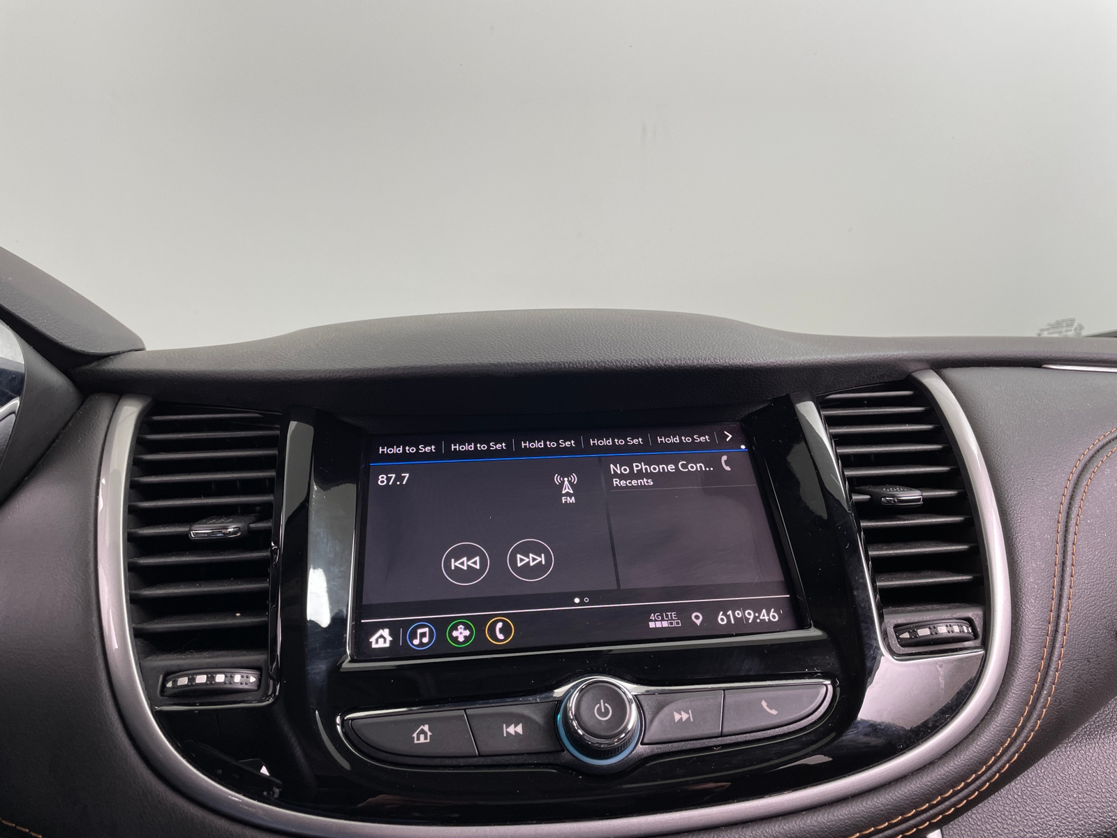 Thumbnail: 2021 Chevrolet Trax - 4
