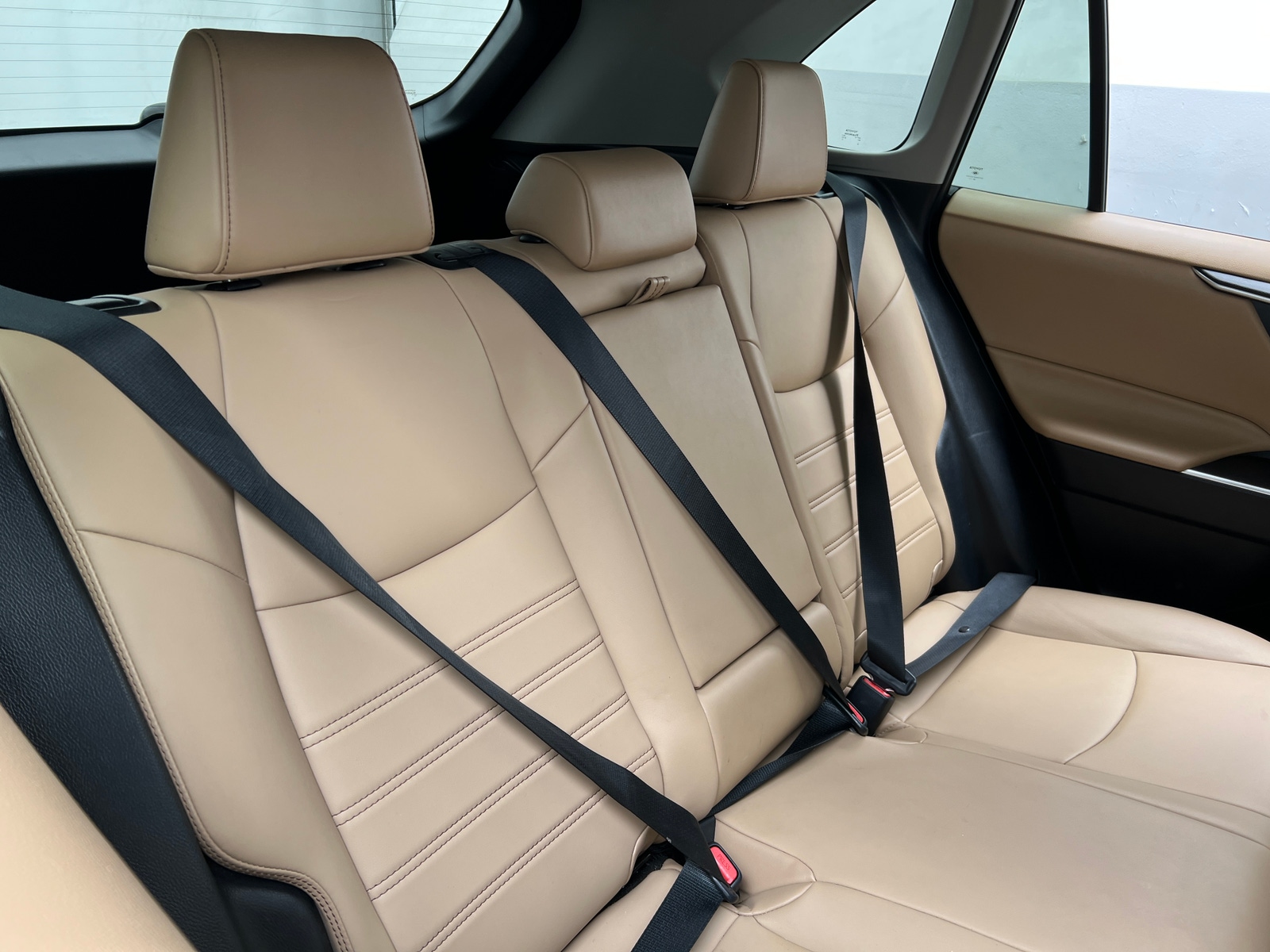 Thumbnail: 2021 Toyota RAV4 - 6
