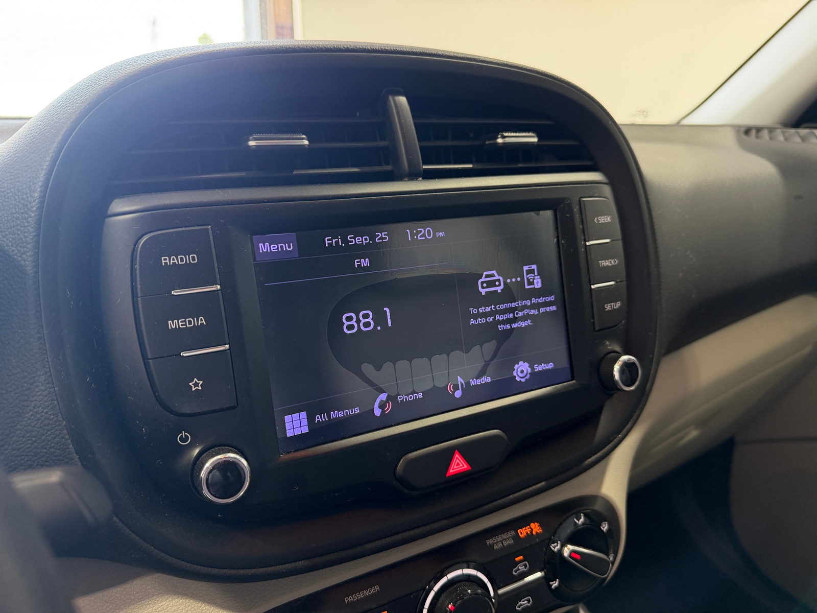 Thumbnail: 2023 Kia Soul - 4