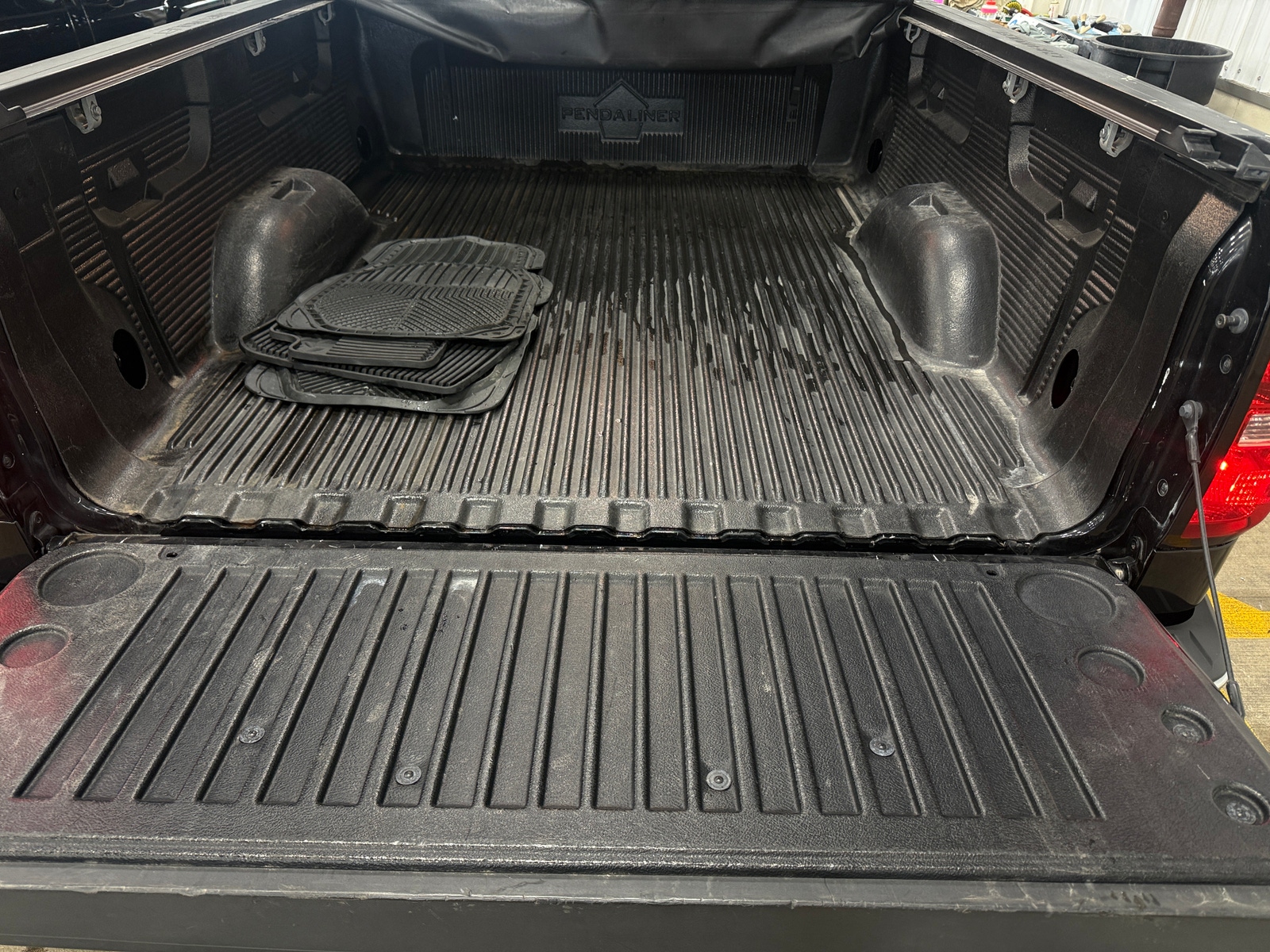 Thumbnail: 2019 Chevrolet Silverado 1500 - 7