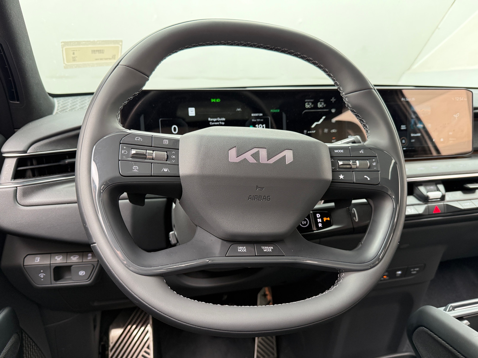 Thumbnail: 2026 Kia EV9 - 4