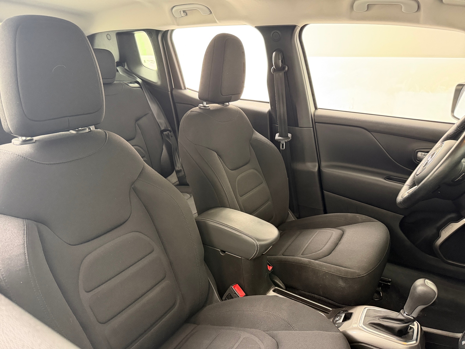 Thumbnail: 2022 Jeep Renegade - 2
