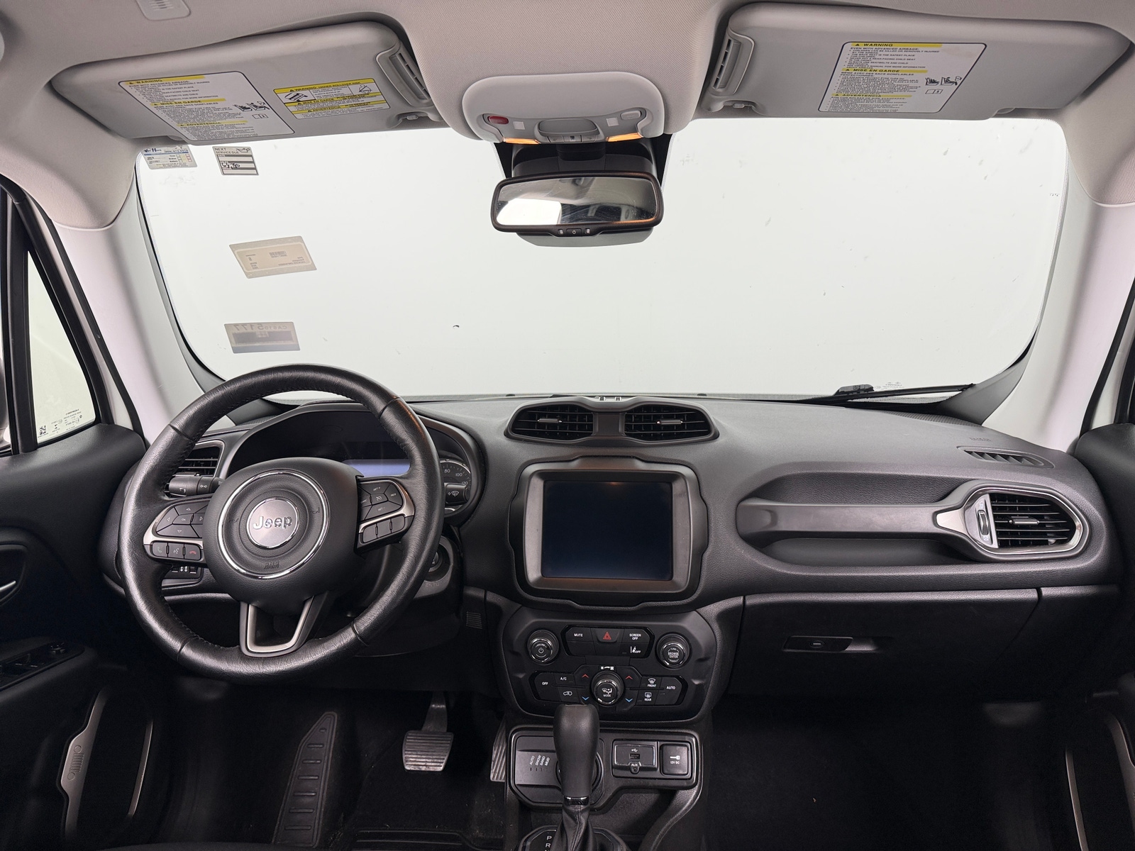 Thumbnail: 2022 Jeep Renegade - 3