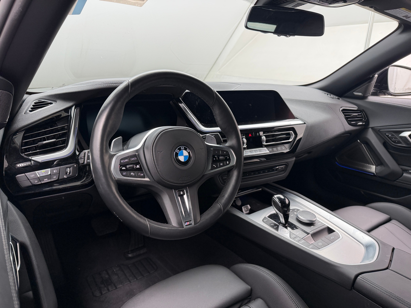 Thumbnail: 2023 BMW Z4 - 2
